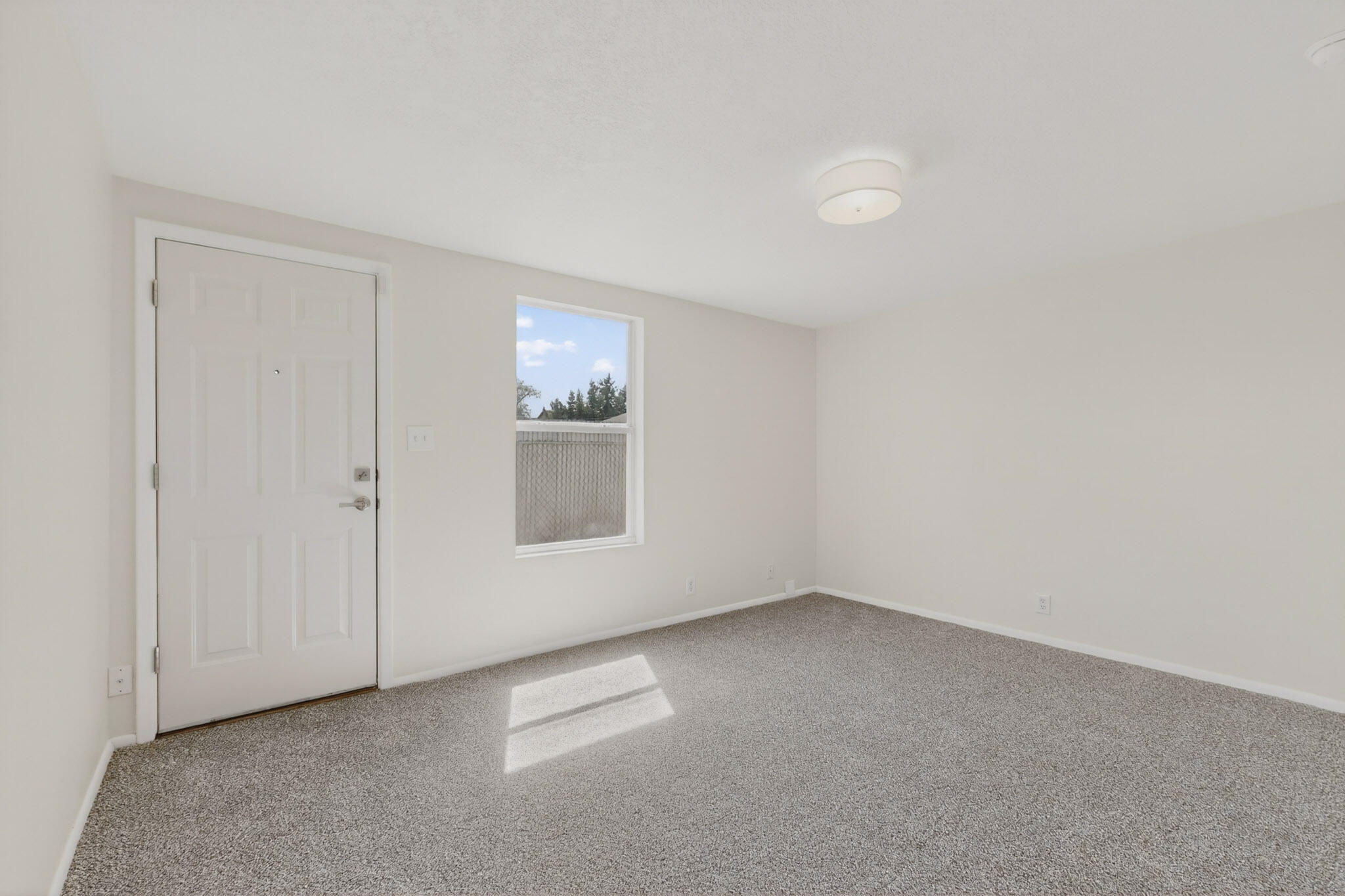 108 Garfield Avenue SE