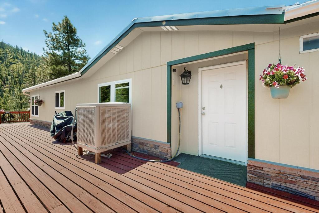 22 Ponderosa Drive