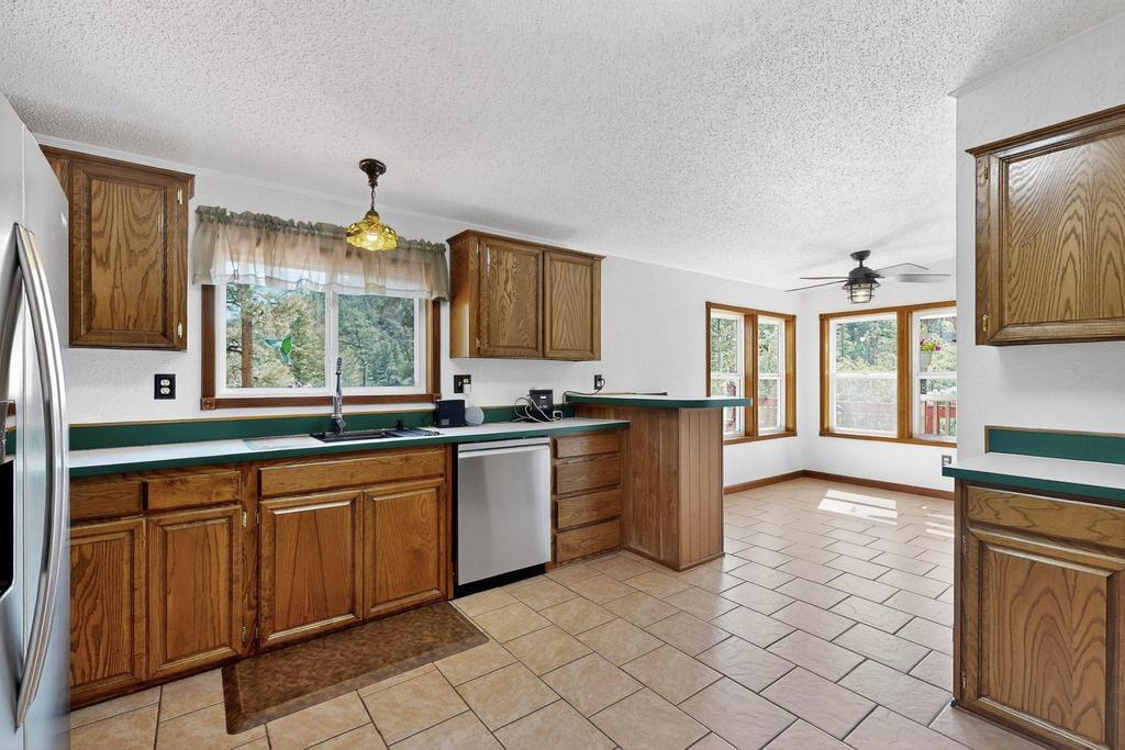 22 Ponderosa Drive