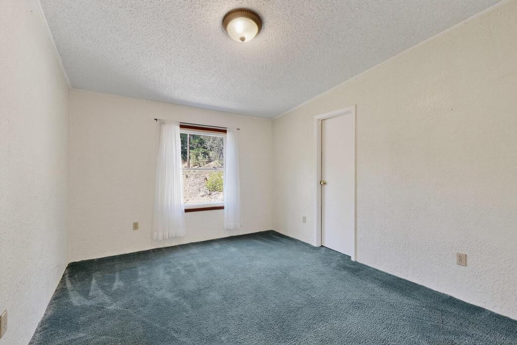 22 Ponderosa Drive