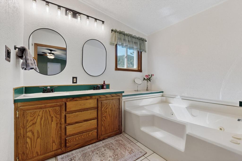 22 Ponderosa Drive
