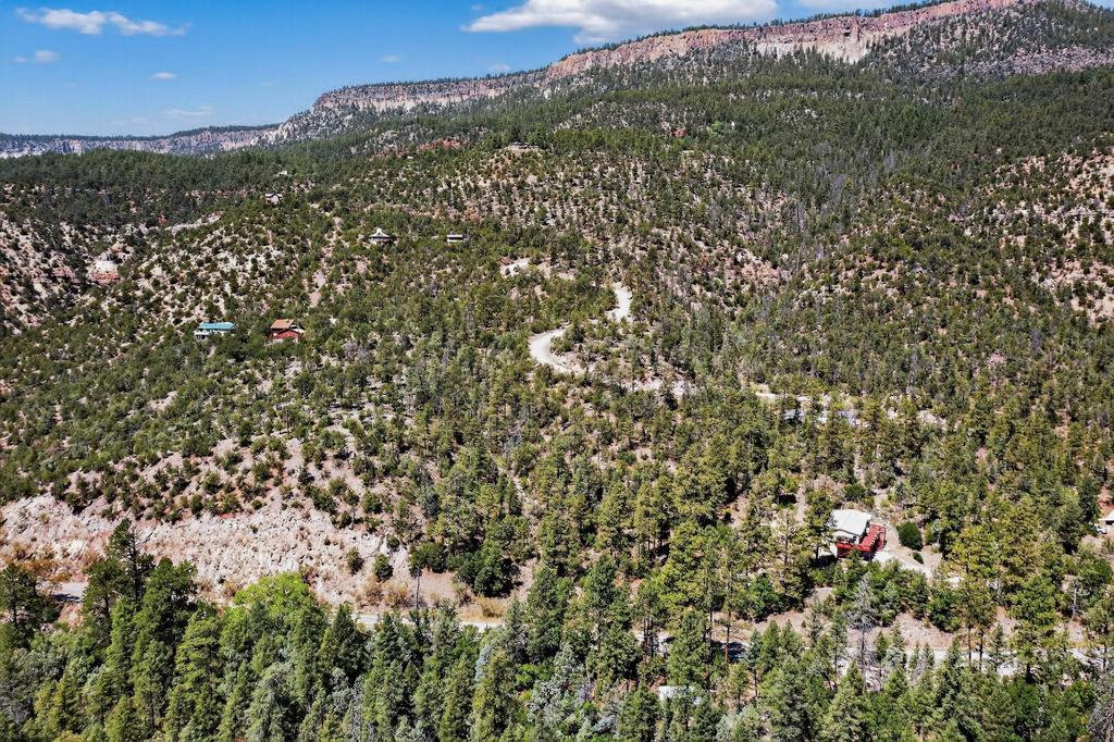 22 Ponderosa Drive