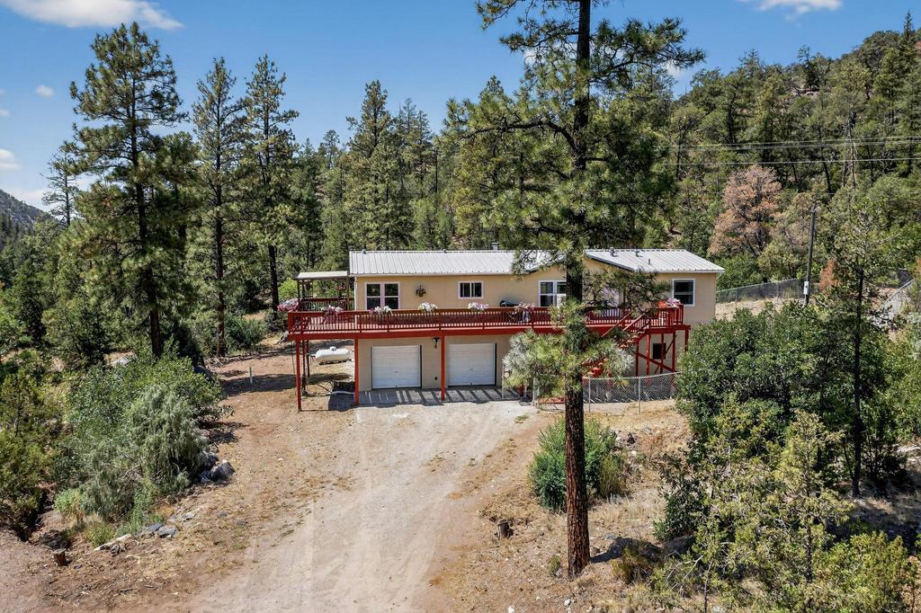 22 Ponderosa Drive