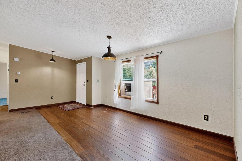 22 Ponderosa Drive