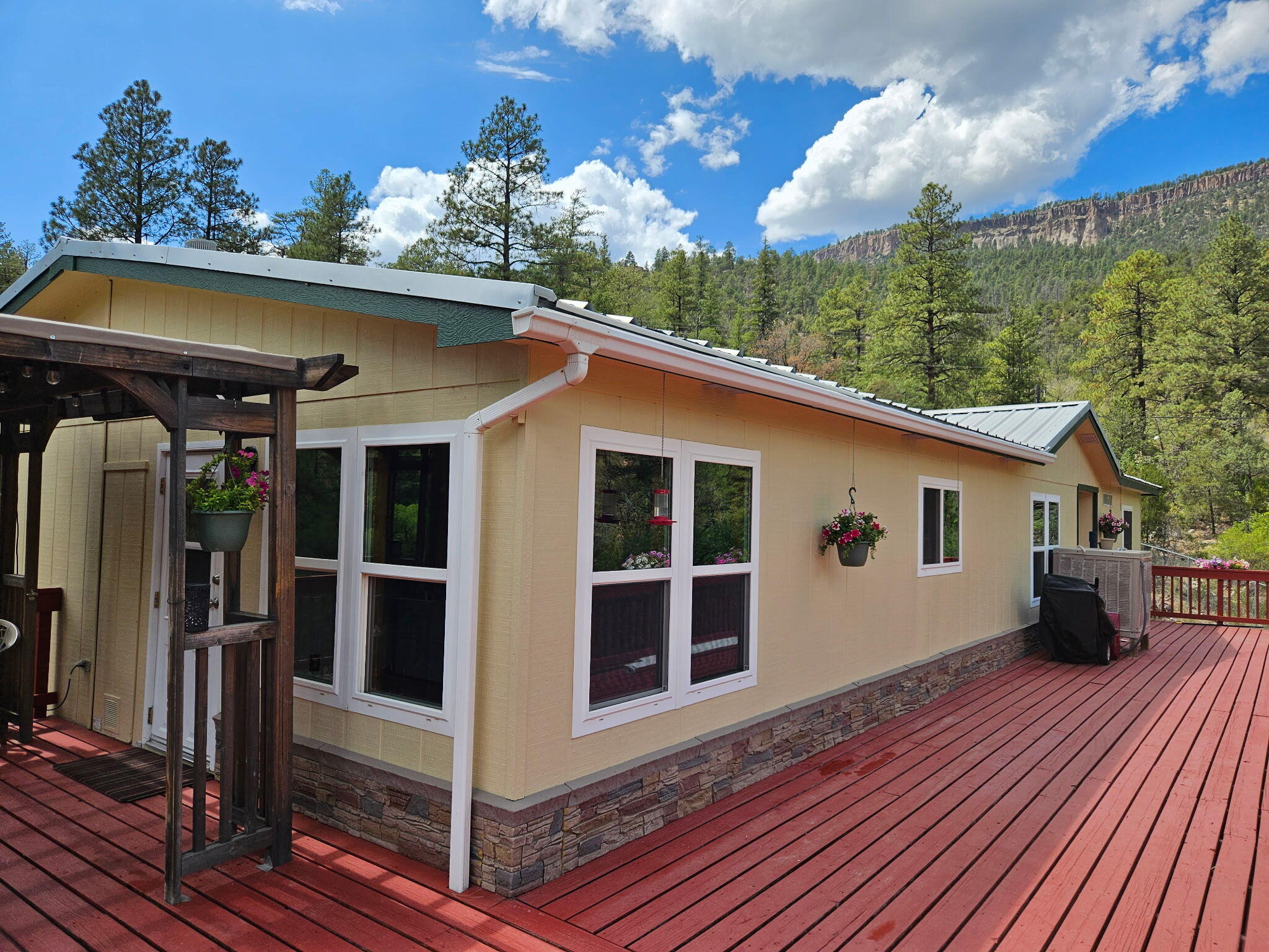 22 Ponderosa Drive