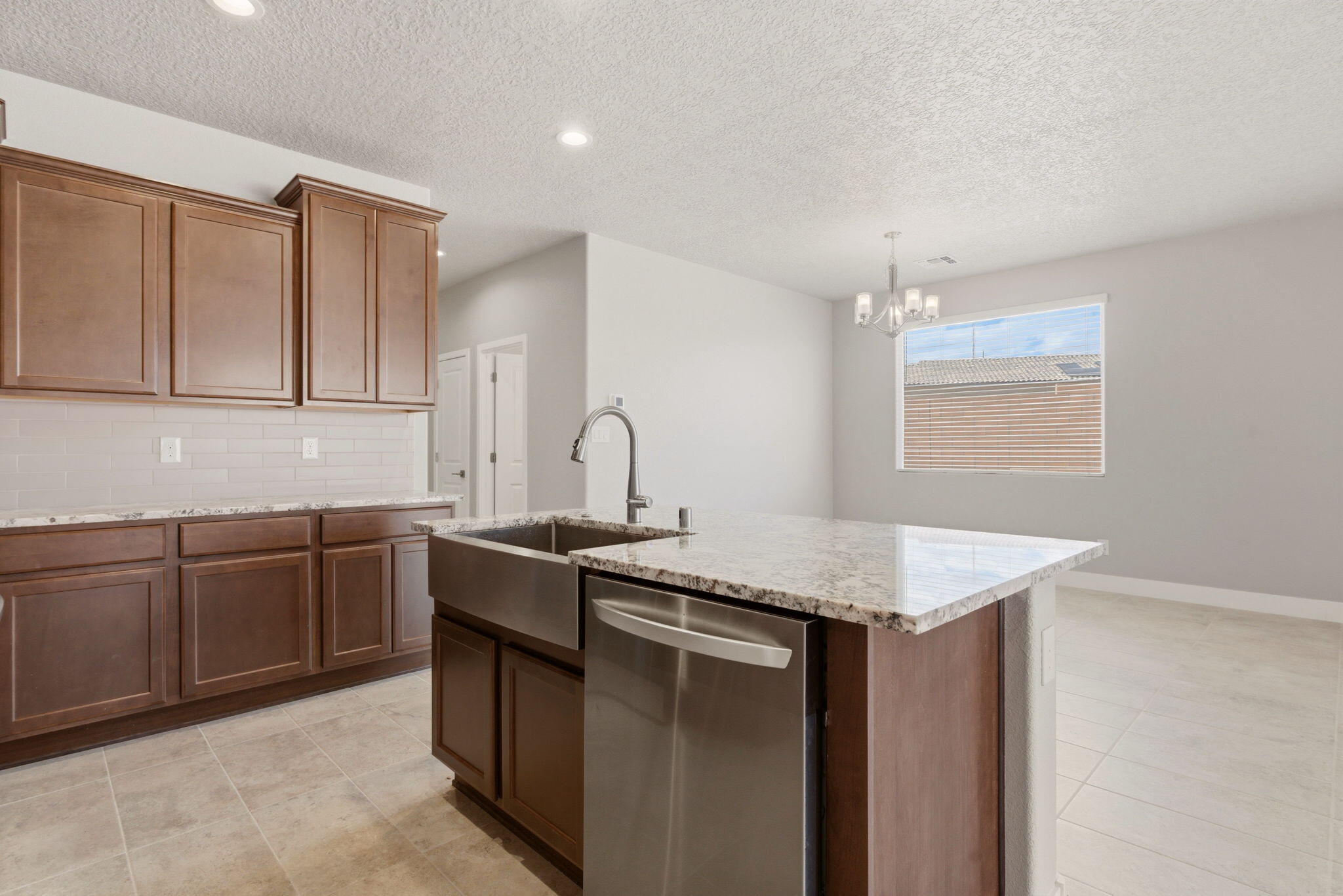 4301 Mountain Trail Loop NE