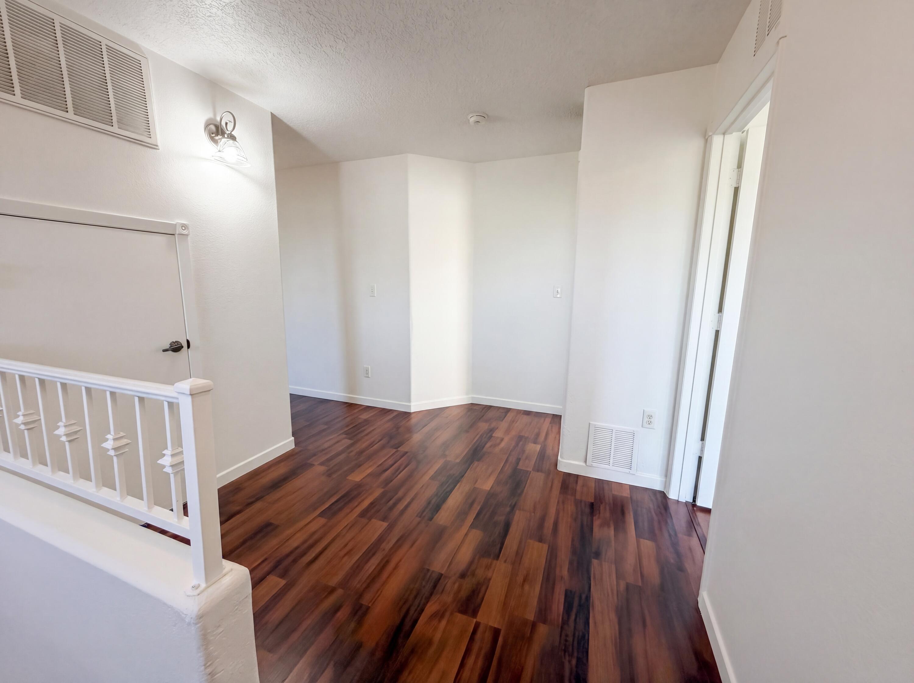 1313 Reynosa Loop SE