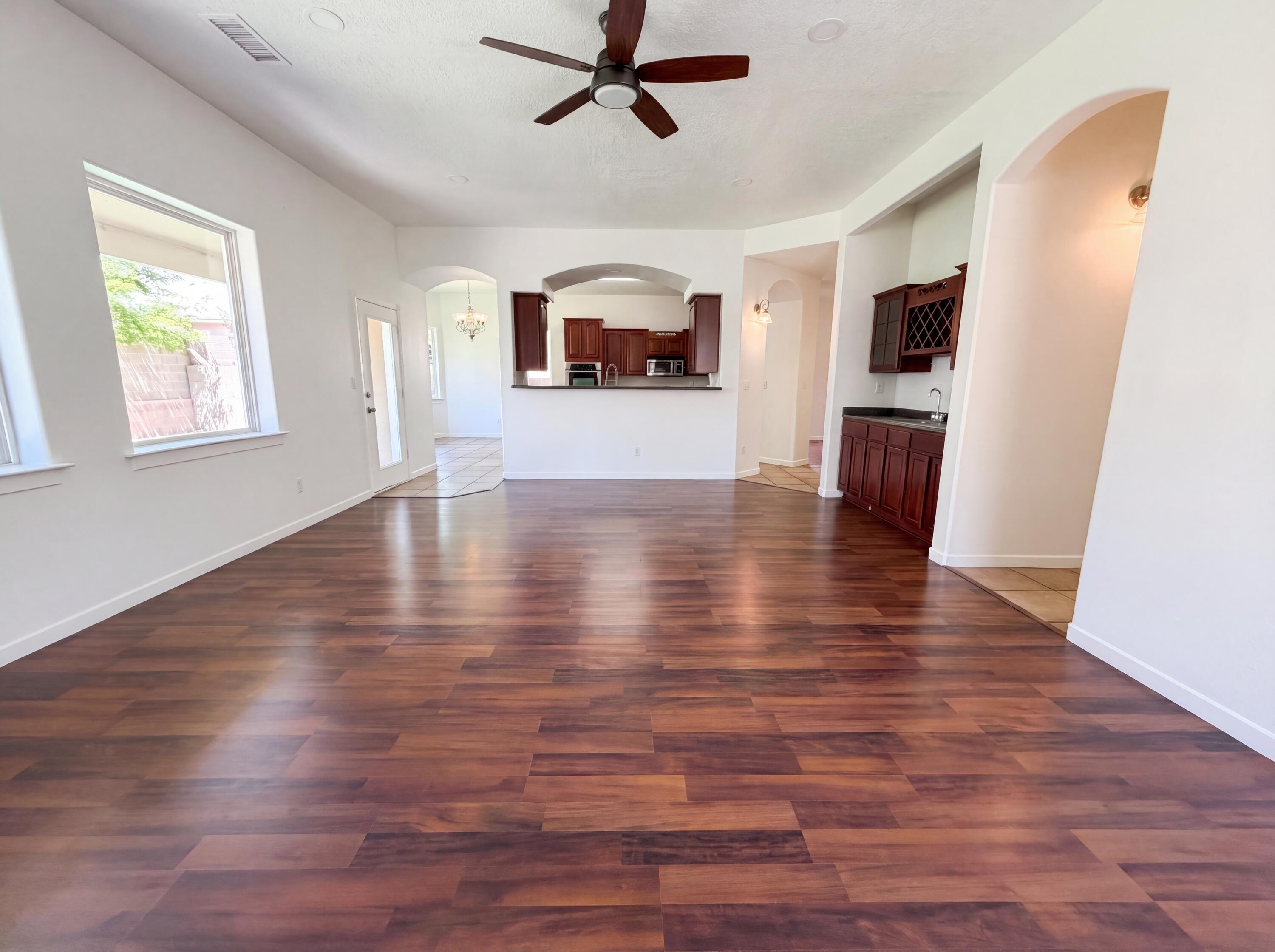 1313 Reynosa Loop SE