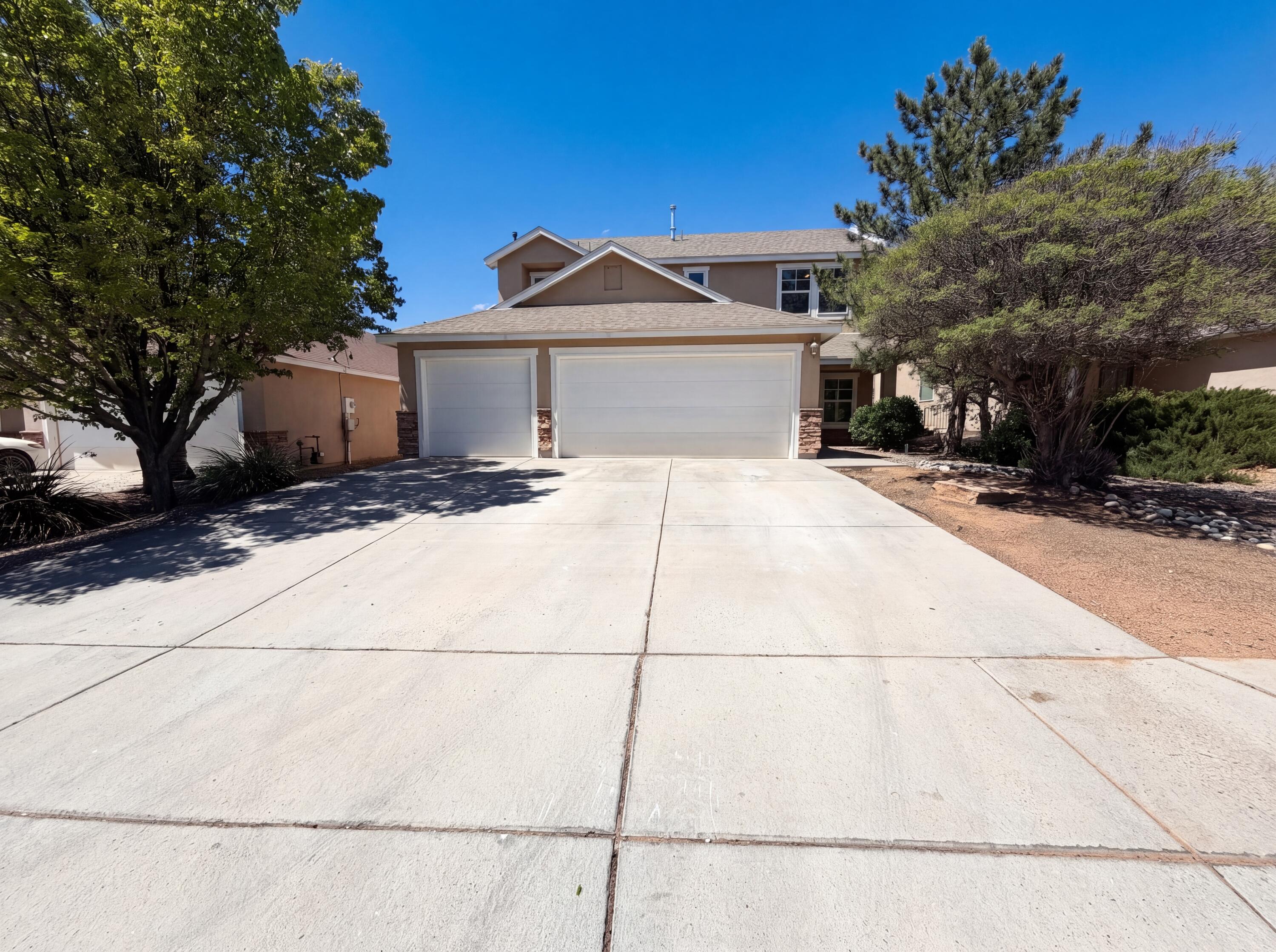 1313 Reynosa Loop SE