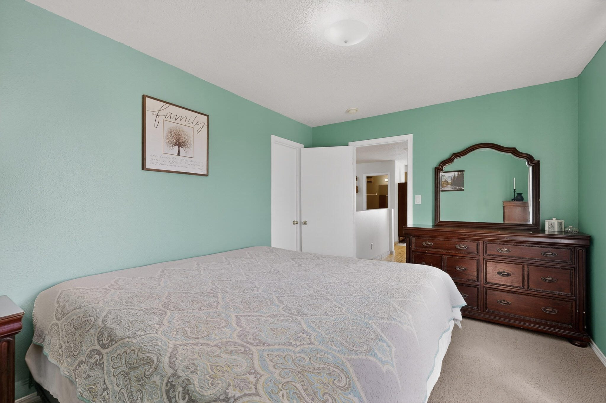 8505 Llano Vista Avenue SW