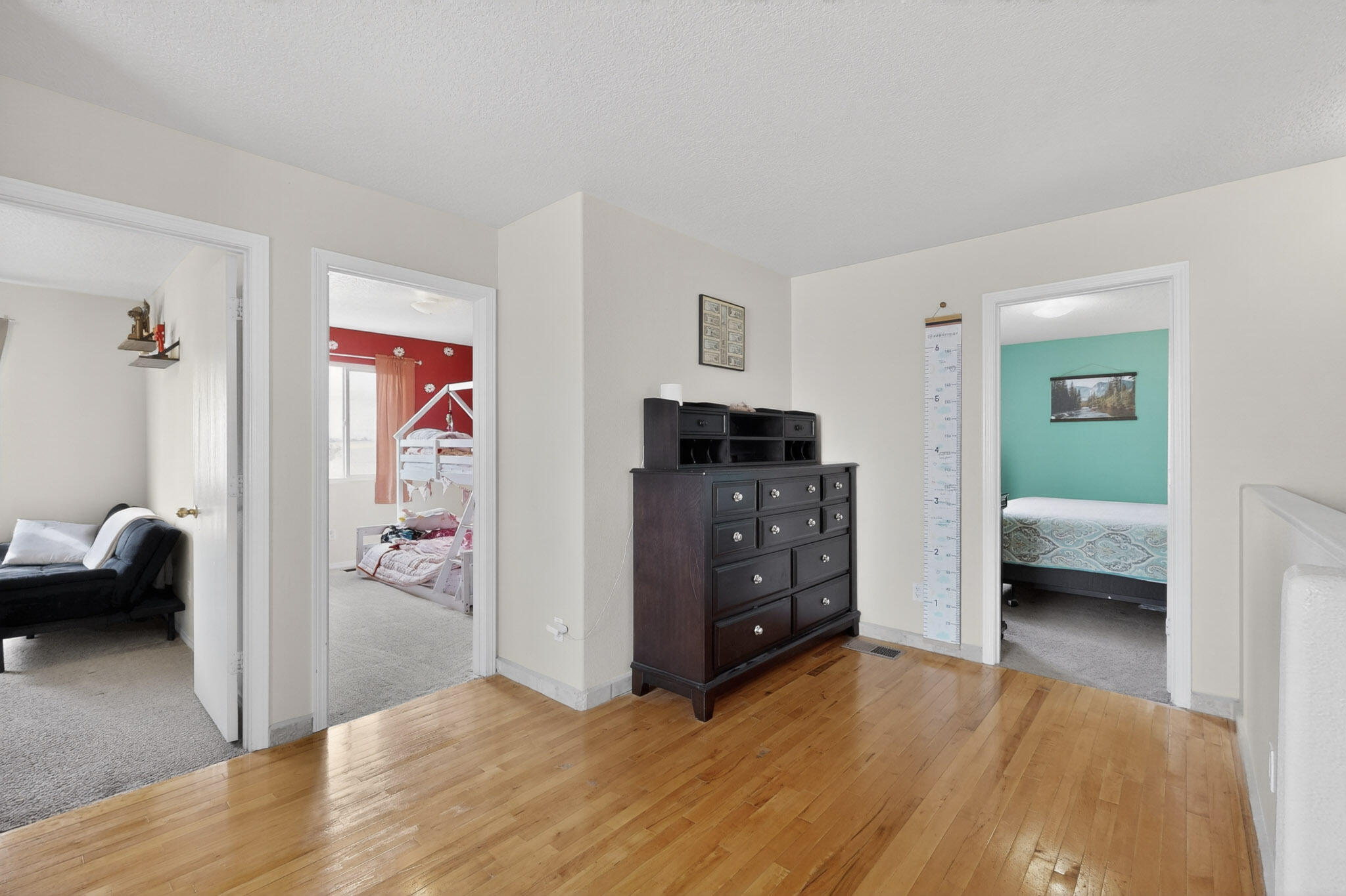 8505 Llano Vista Avenue SW