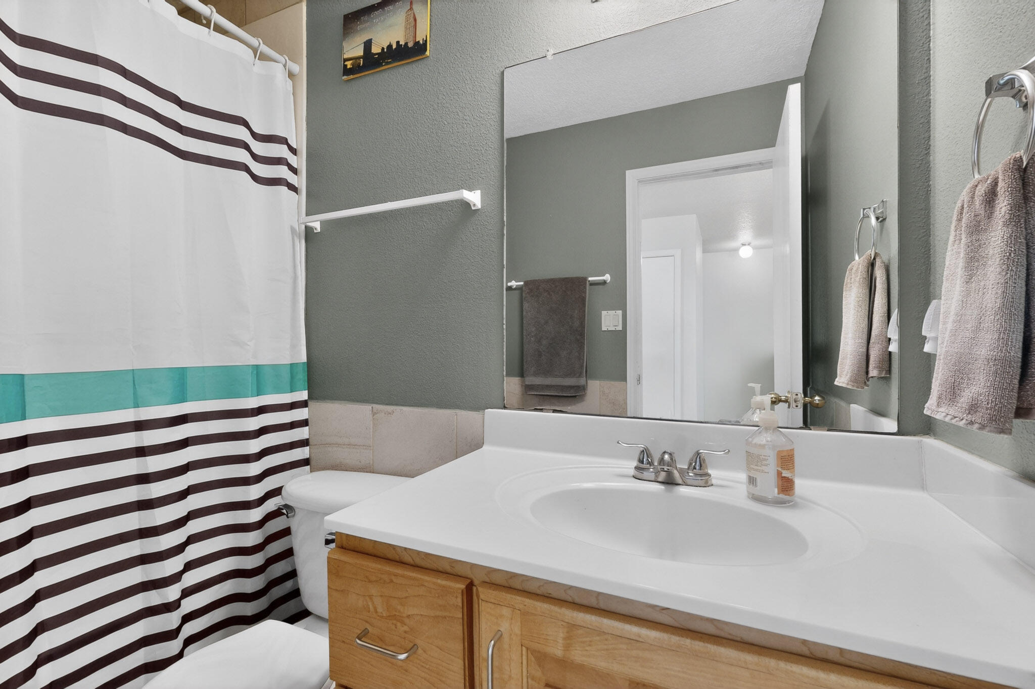 8505 Llano Vista Avenue SW