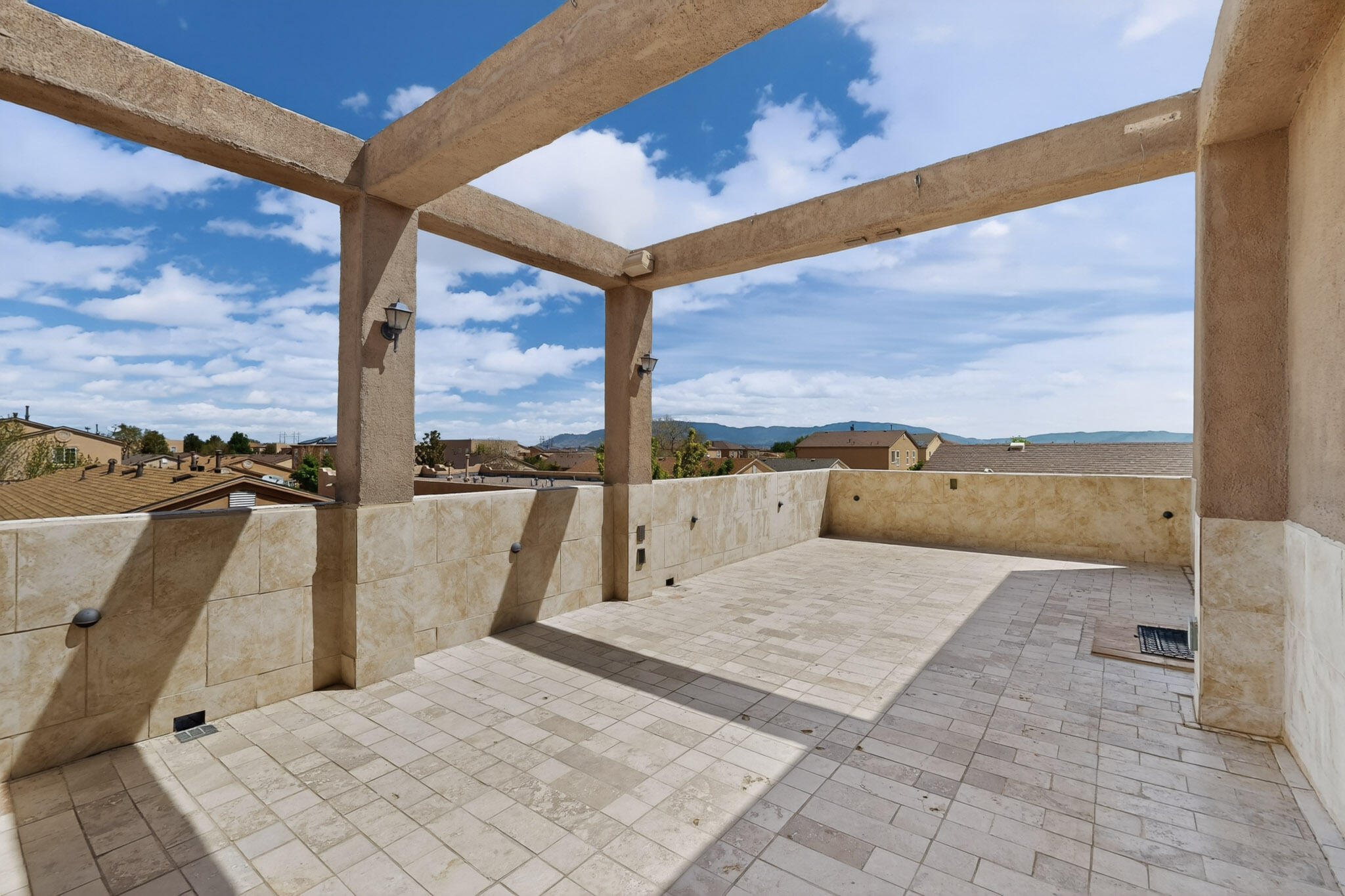 8505 Llano Vista Avenue SW