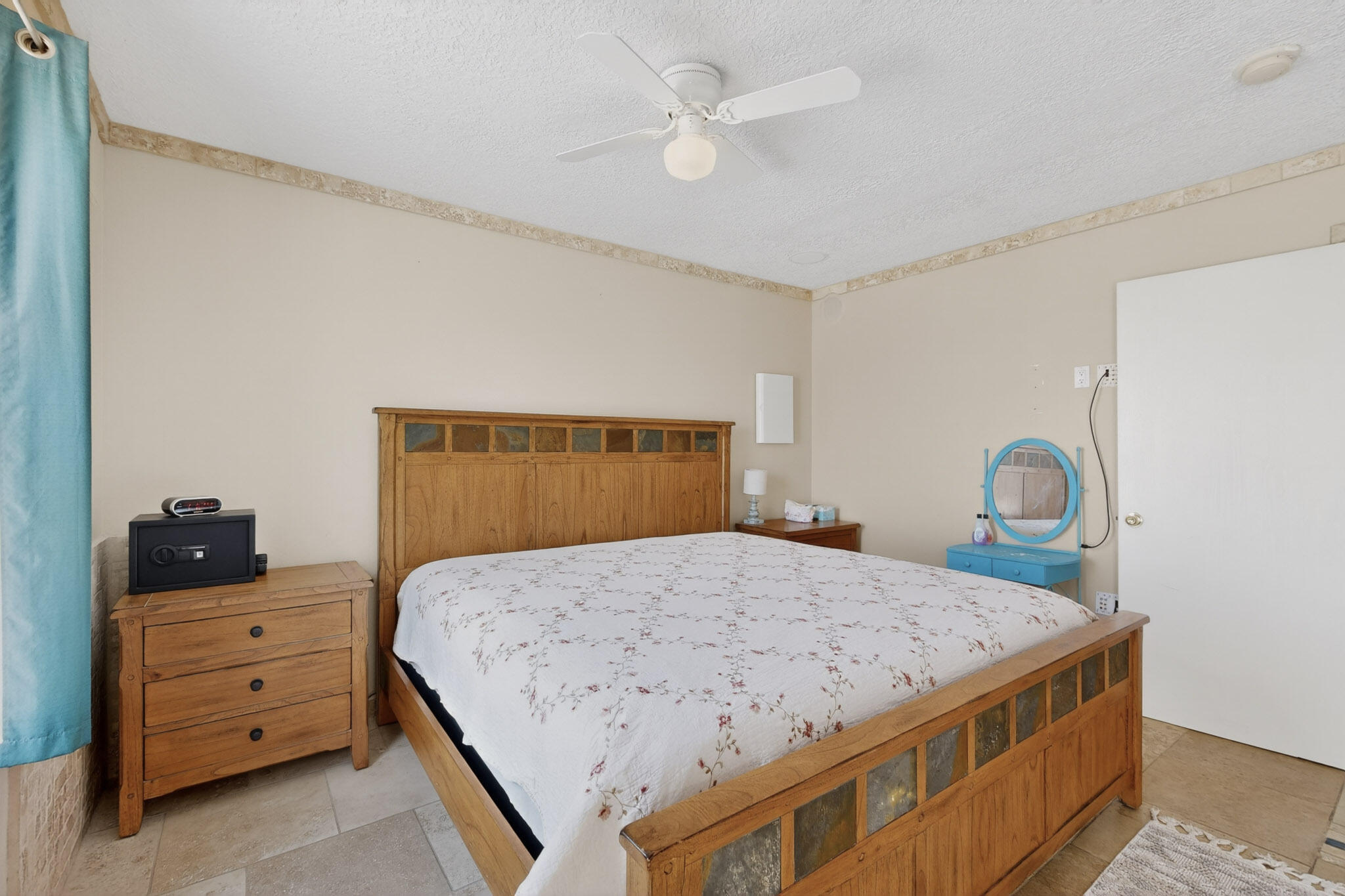 8505 Llano Vista Avenue SW