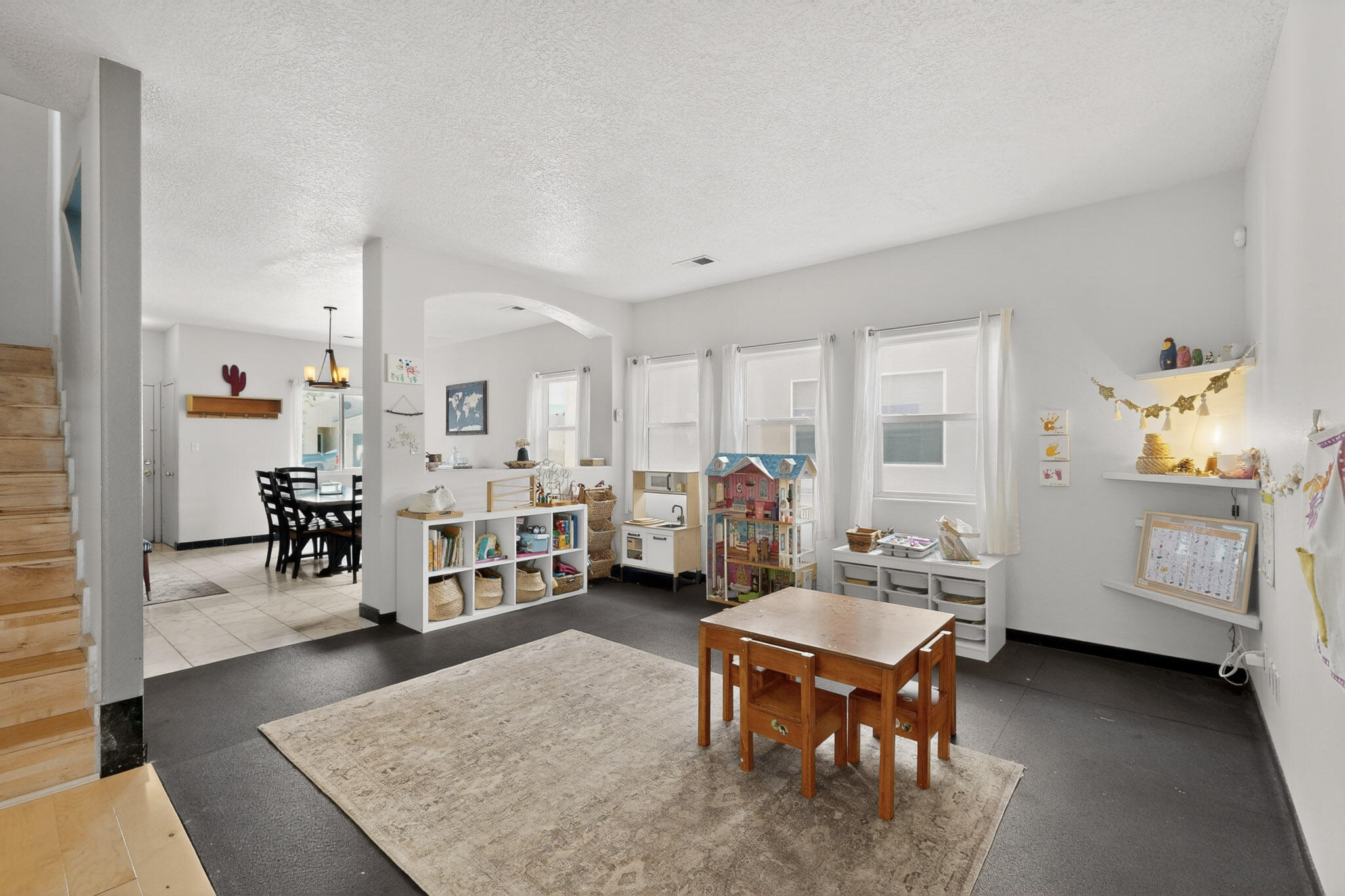 8505 Llano Vista Avenue SW