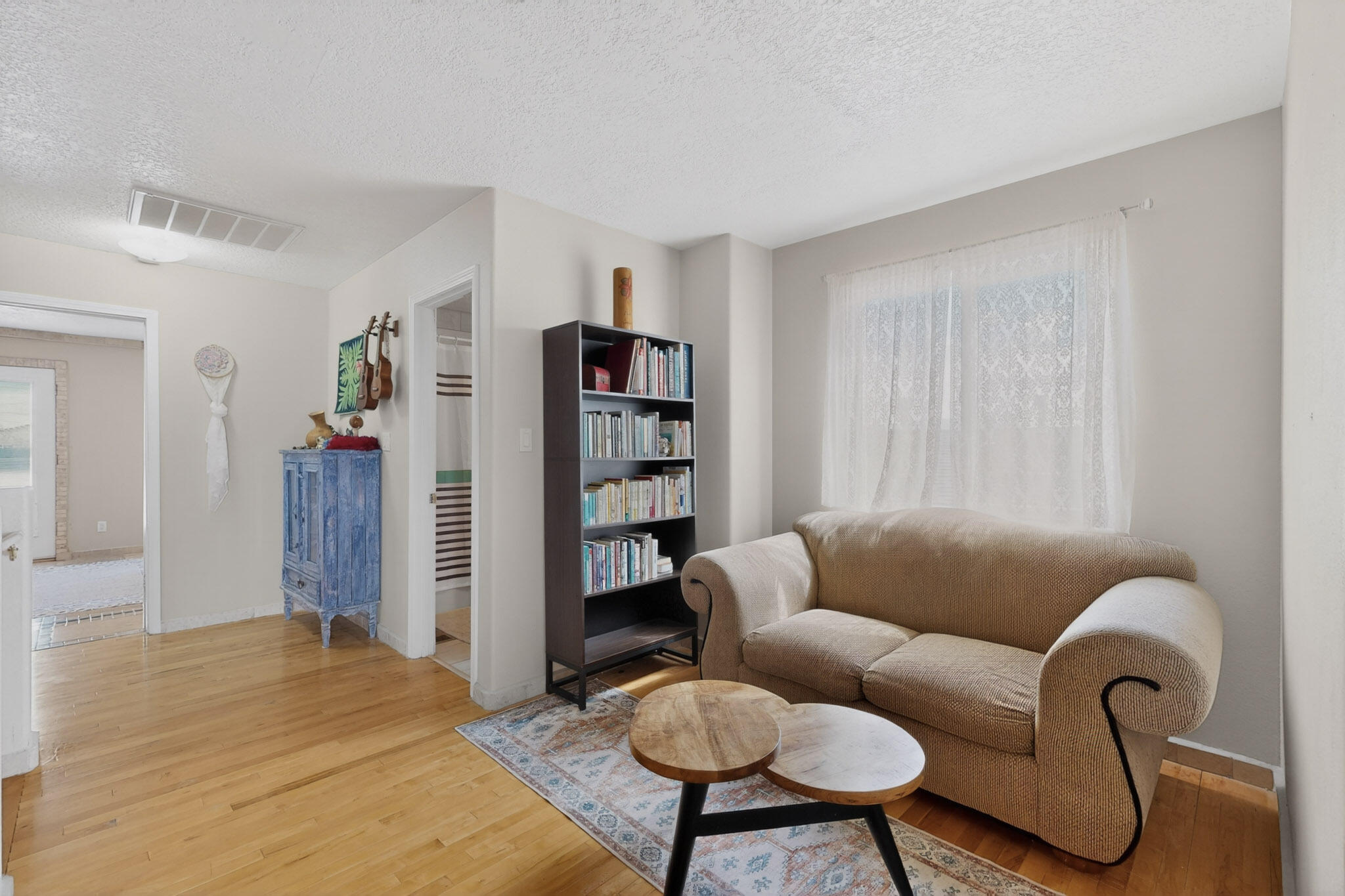 8505 Llano Vista Avenue SW