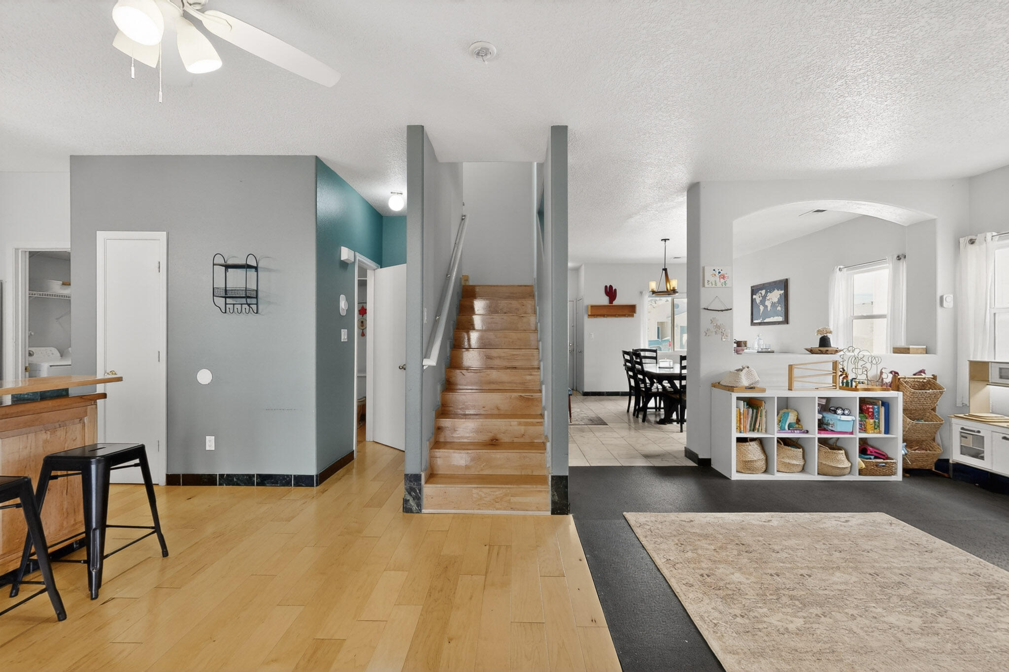 8505 Llano Vista Avenue SW