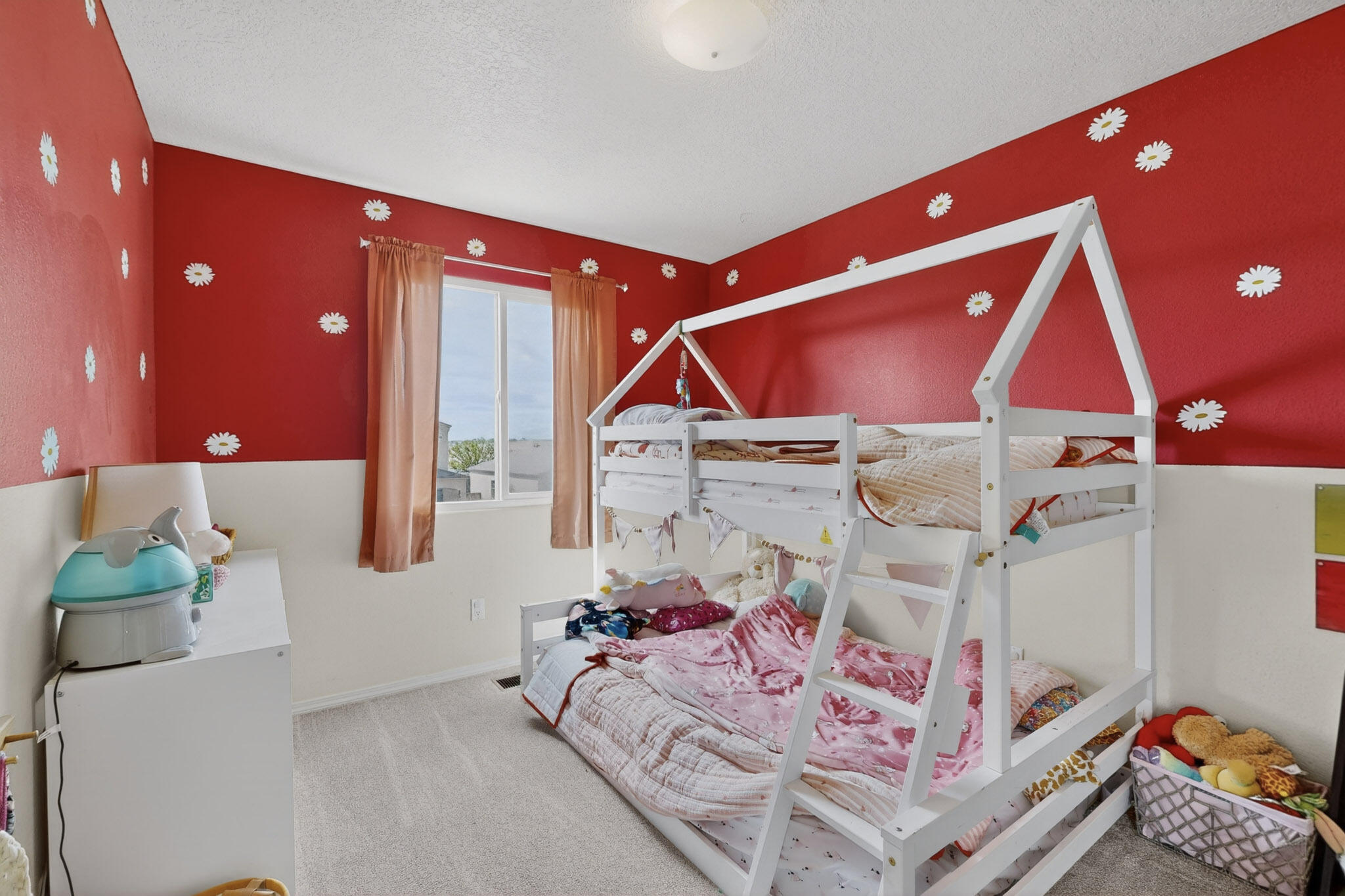 8505 Llano Vista Avenue SW