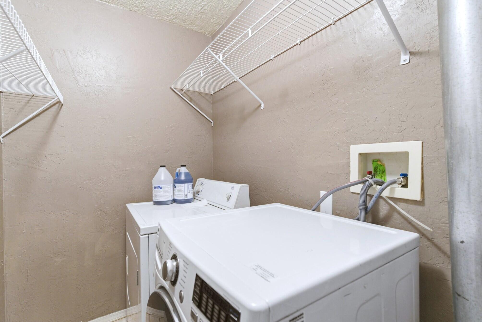 615 Keleher Avenue NW