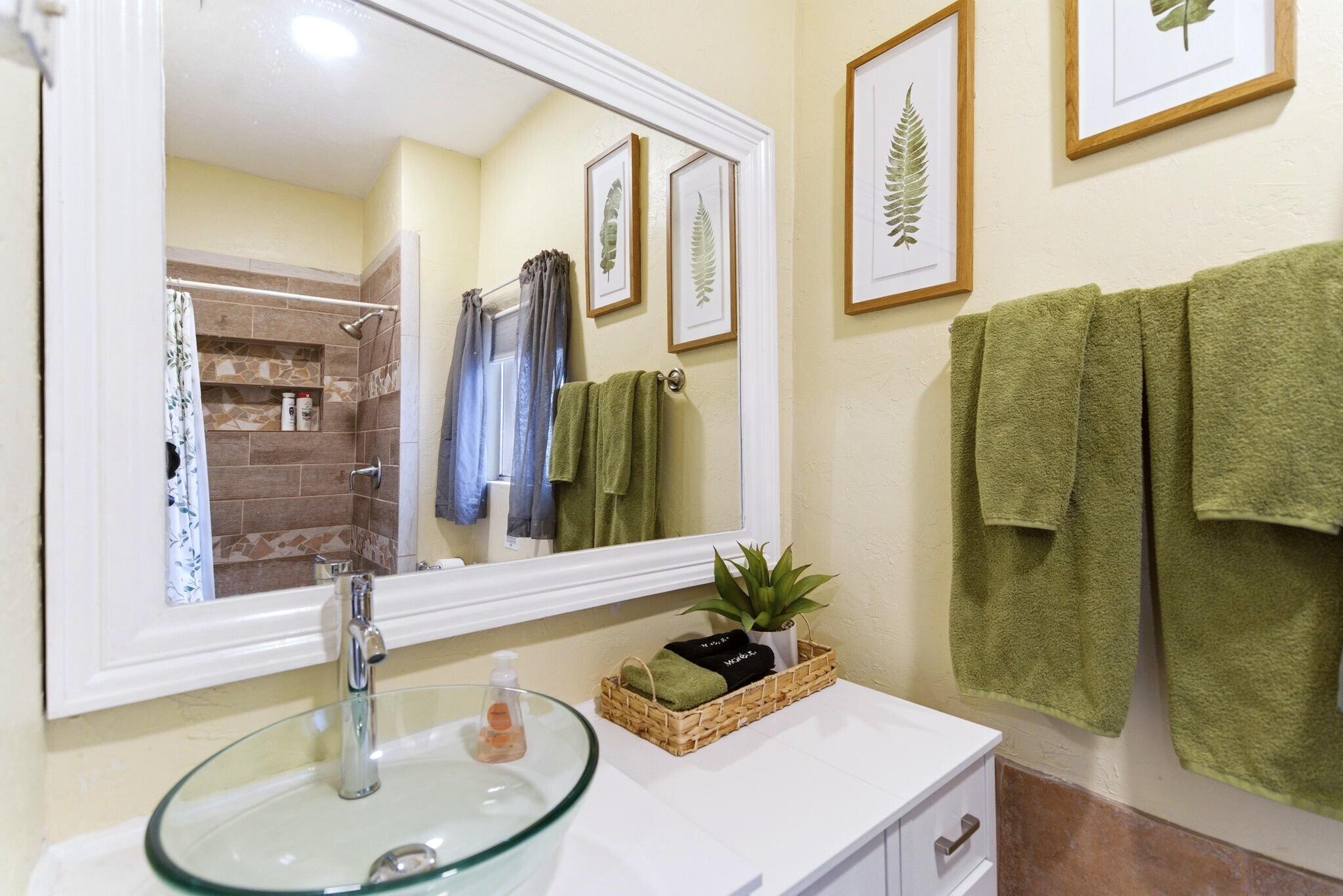 615 Keleher Avenue NW