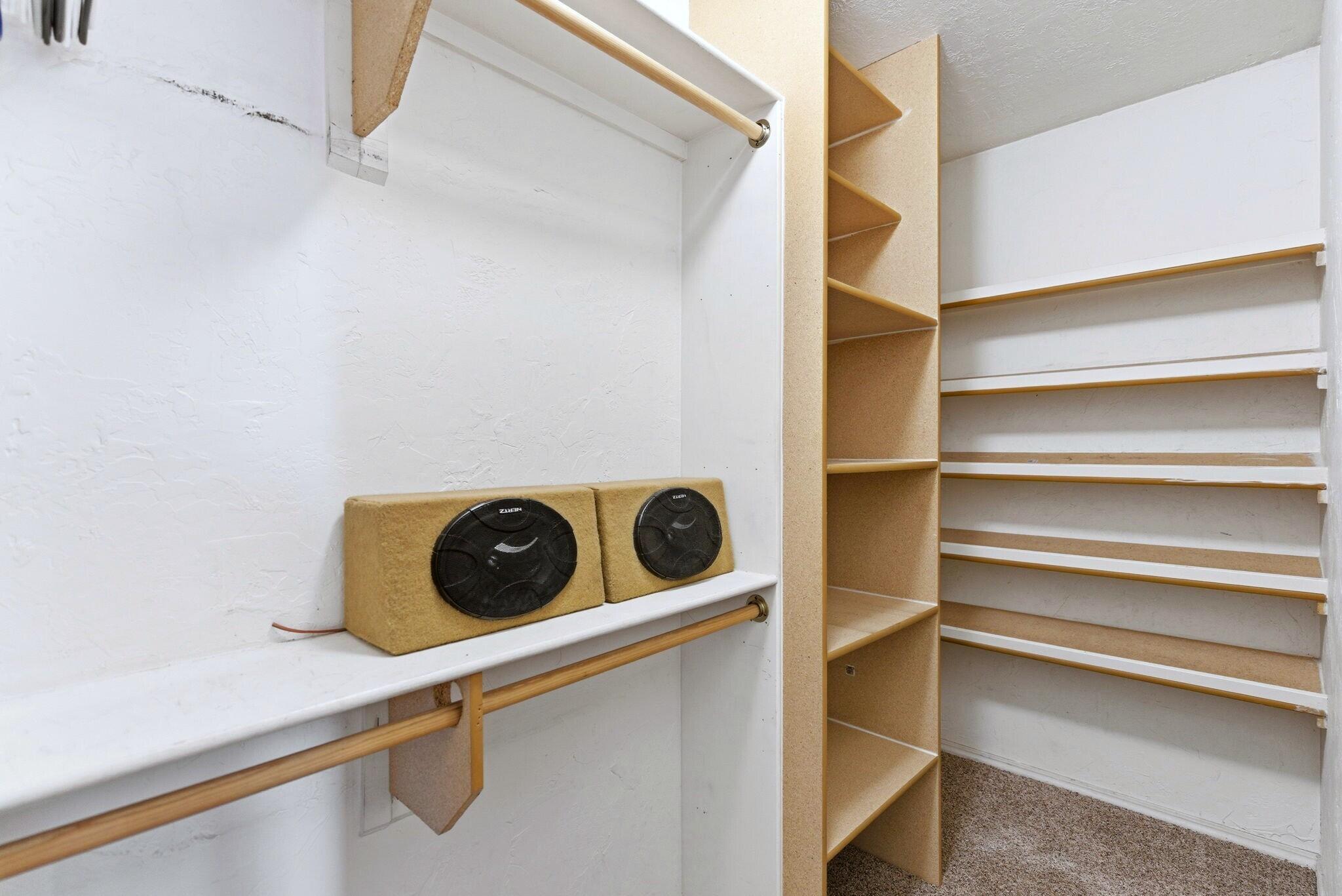 615 Keleher Avenue NW