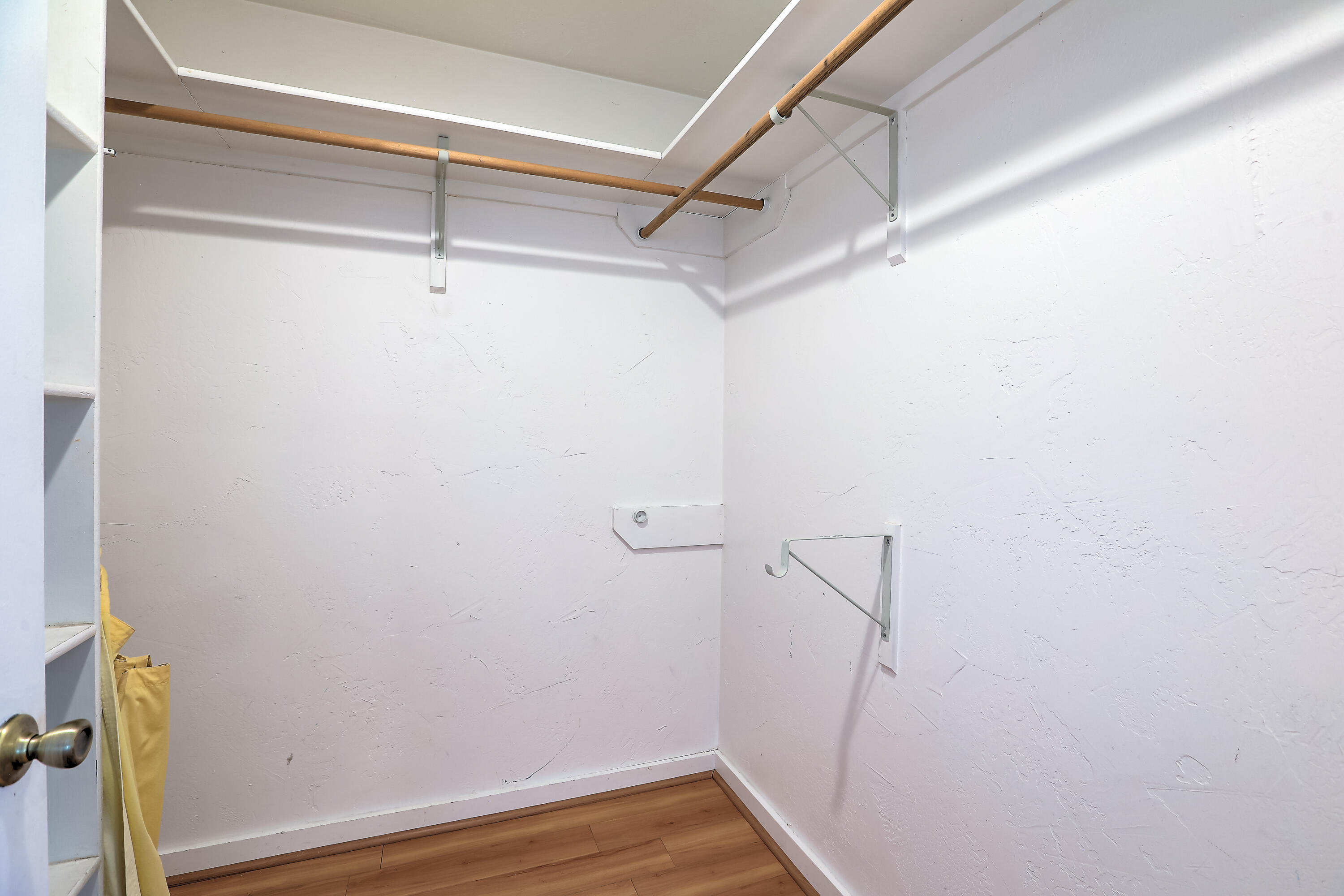 319 Richmond Drive SE