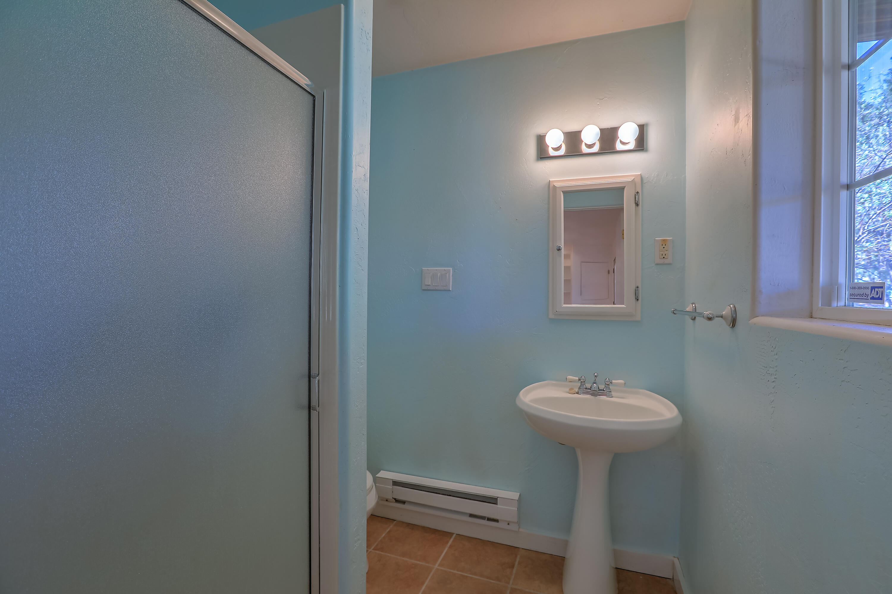 319 Richmond Drive SE