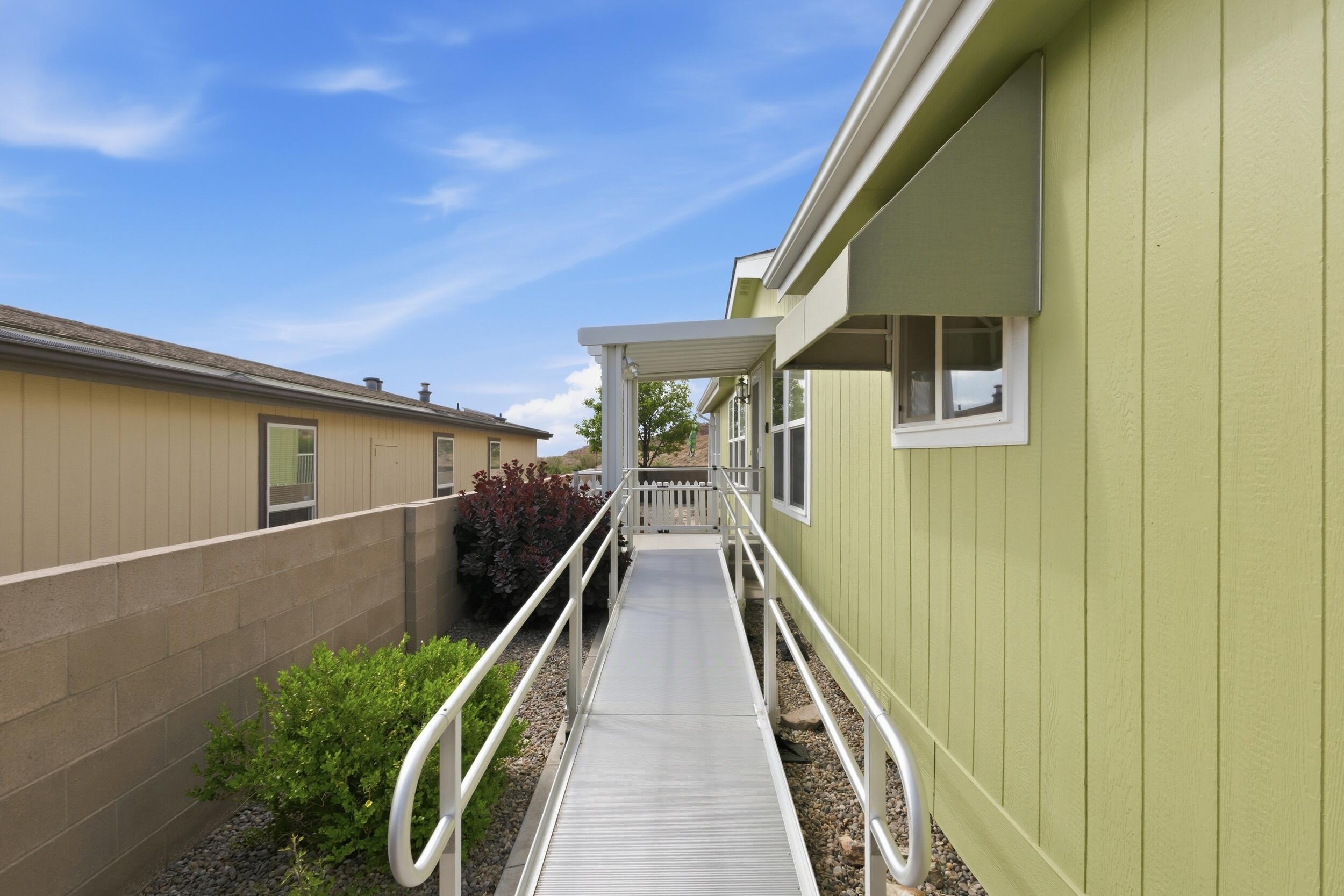 155 Sunrise Bluffs Drive