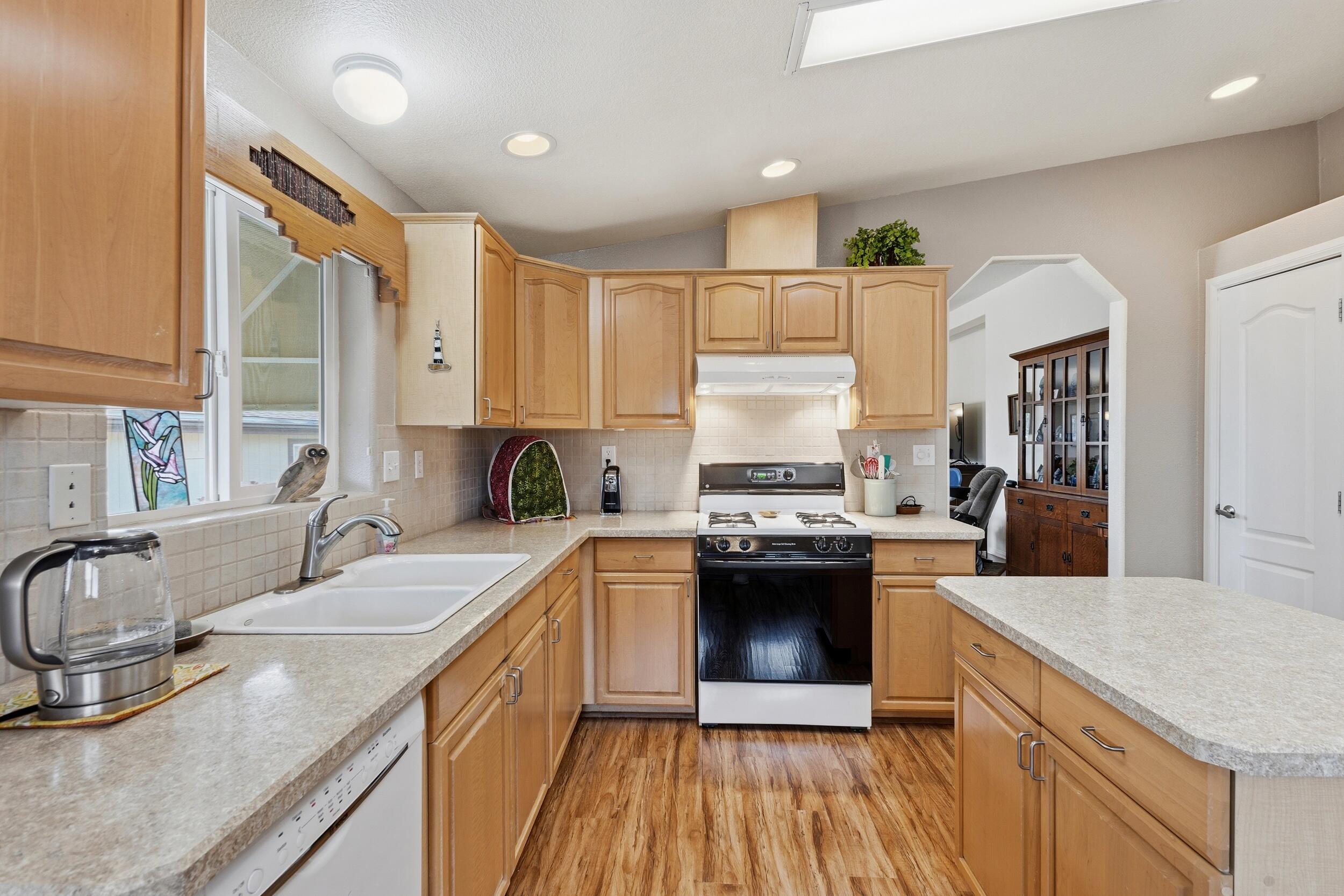 155 Sunrise Bluffs Drive