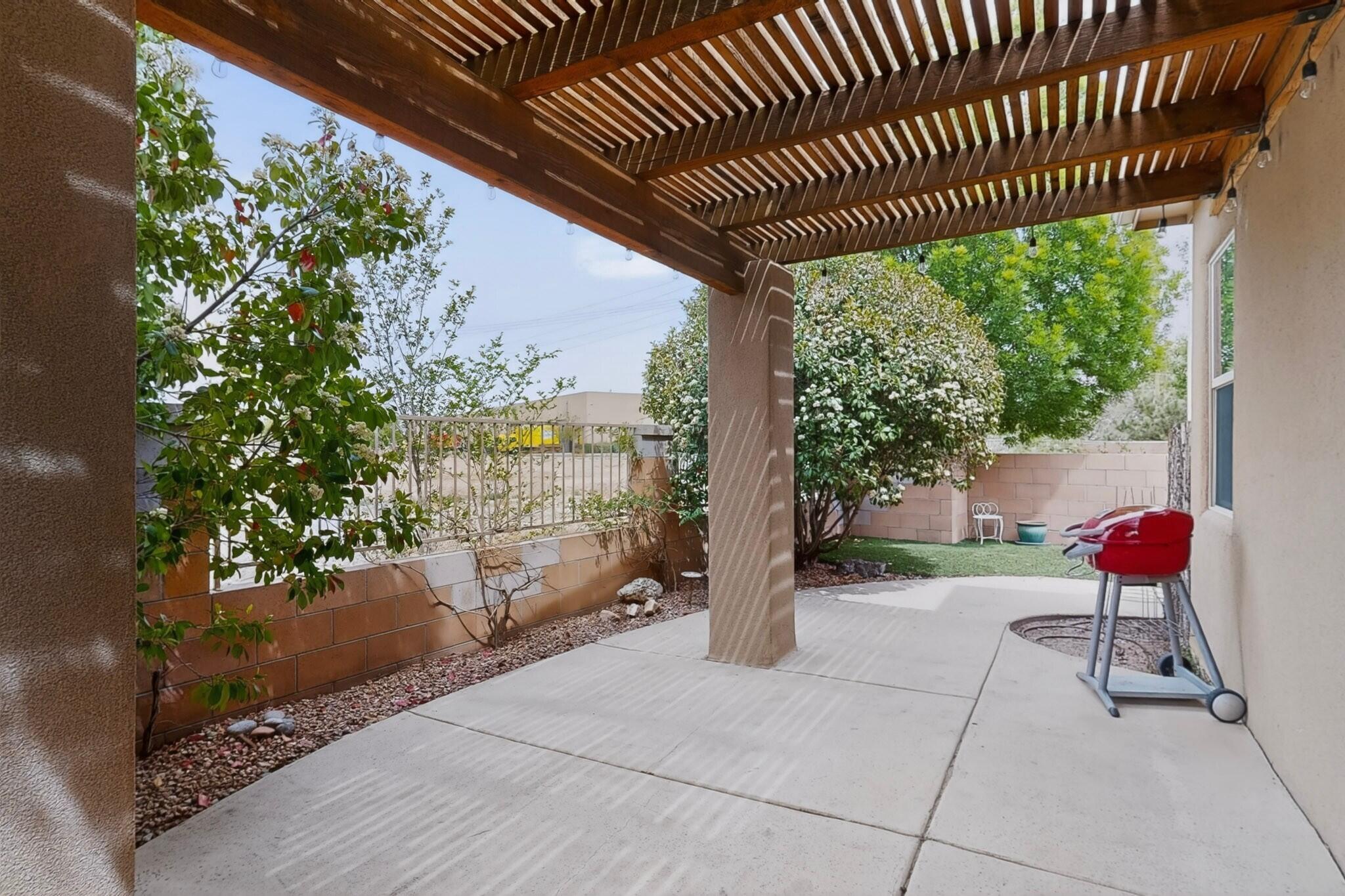 1719 Band Saw Place NW