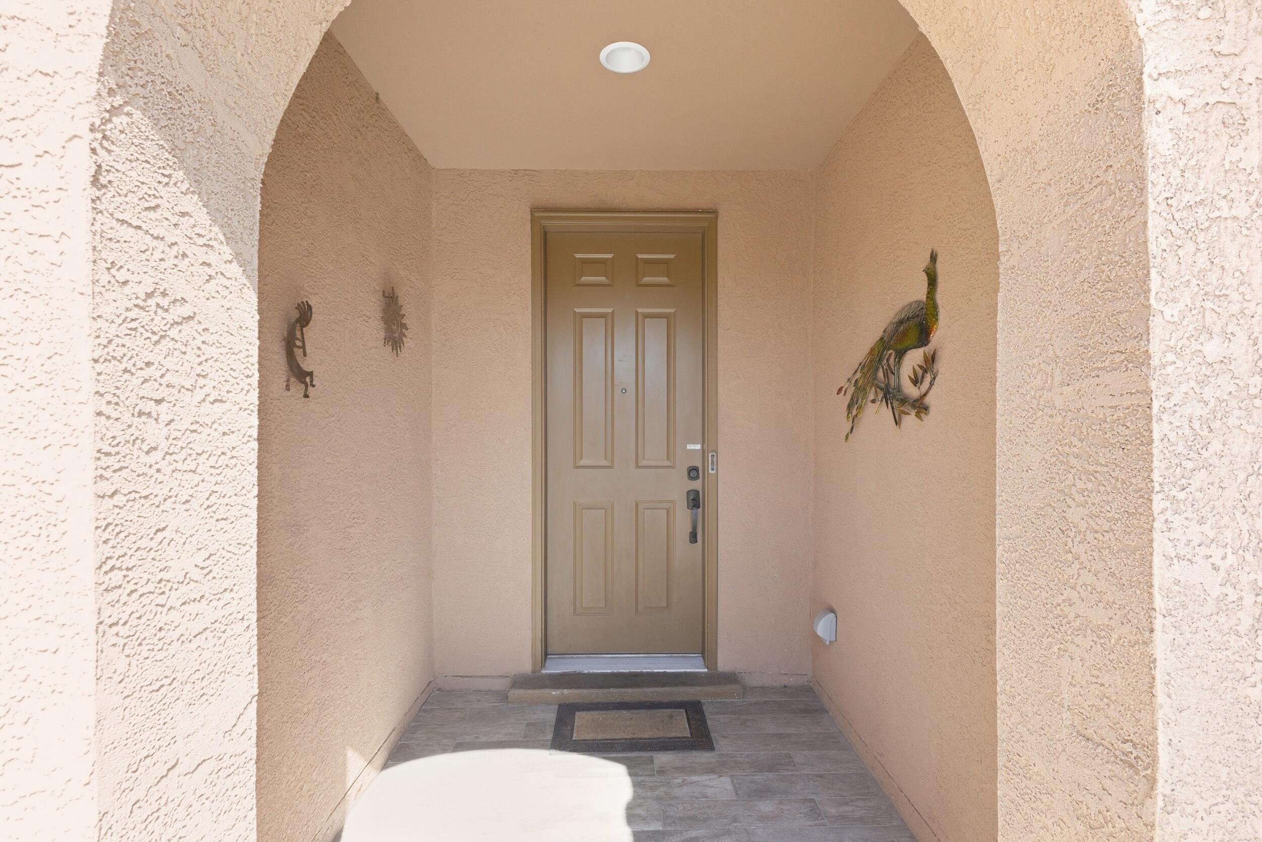 5048 Calle Espana NW