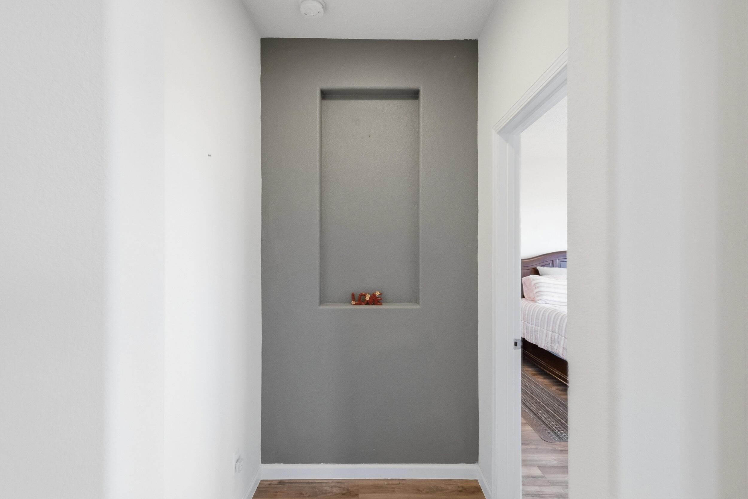 5048 Calle Espana NW