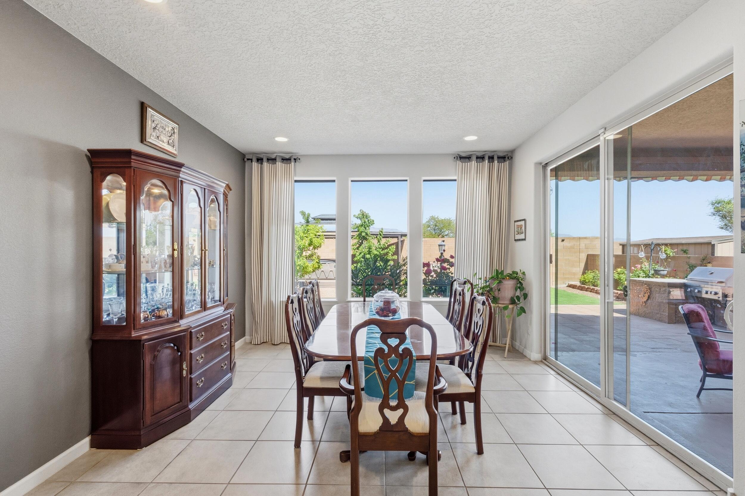 5048 Calle Espana NW