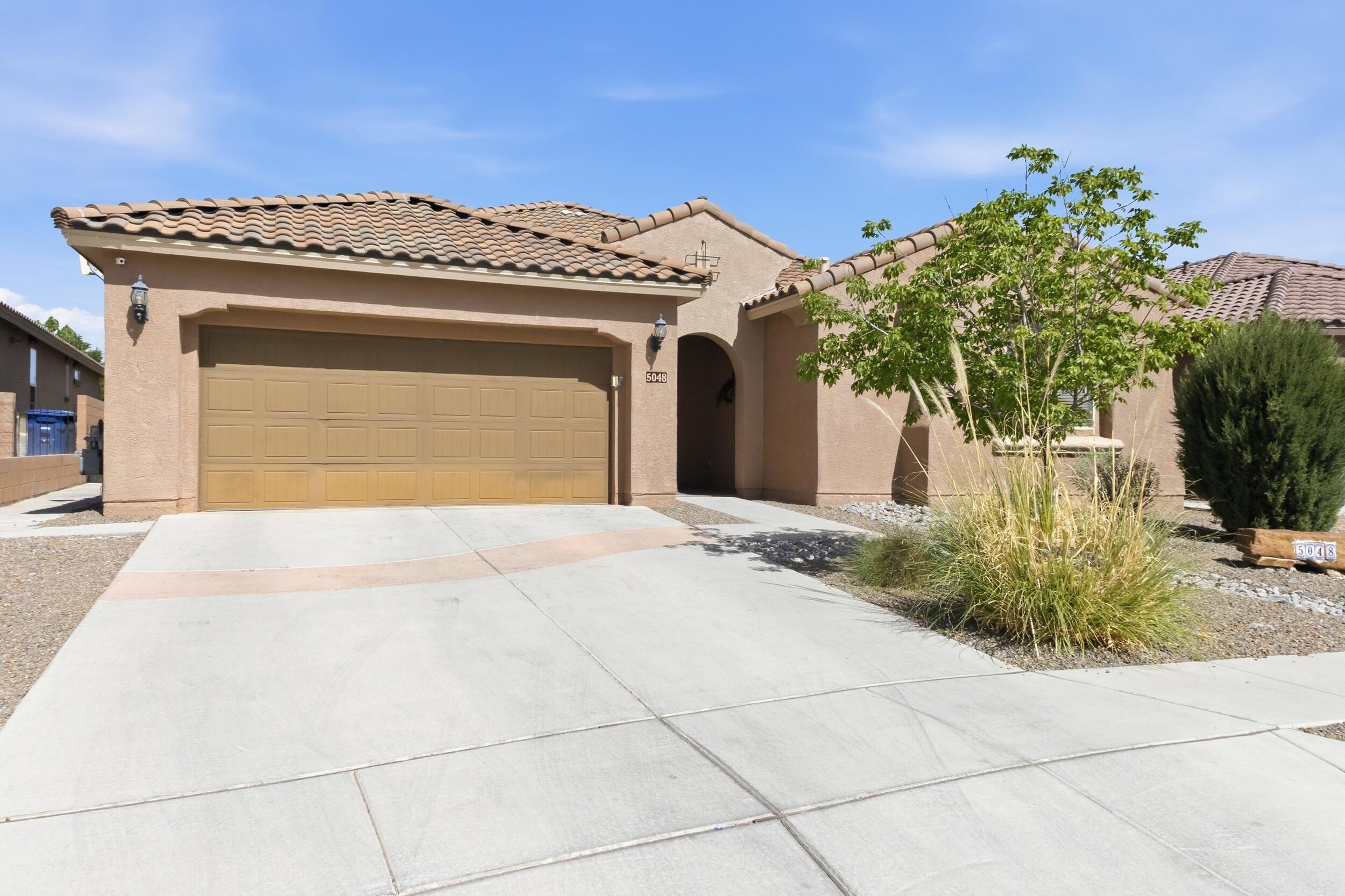 5048 Calle Espana NW