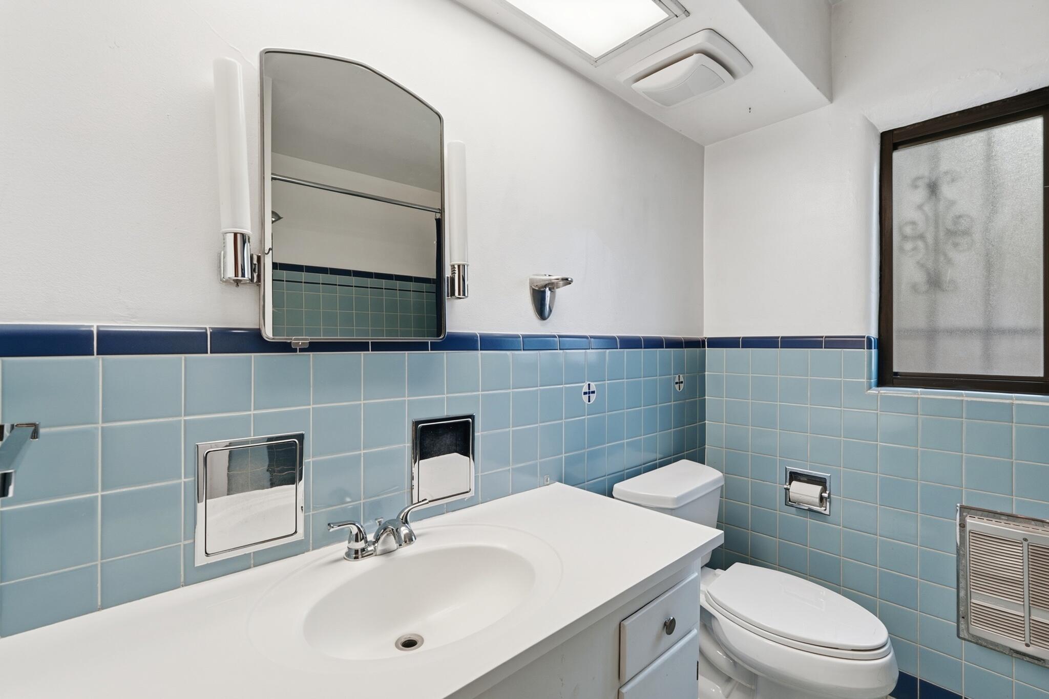 1405 Sigma Chi Road NE