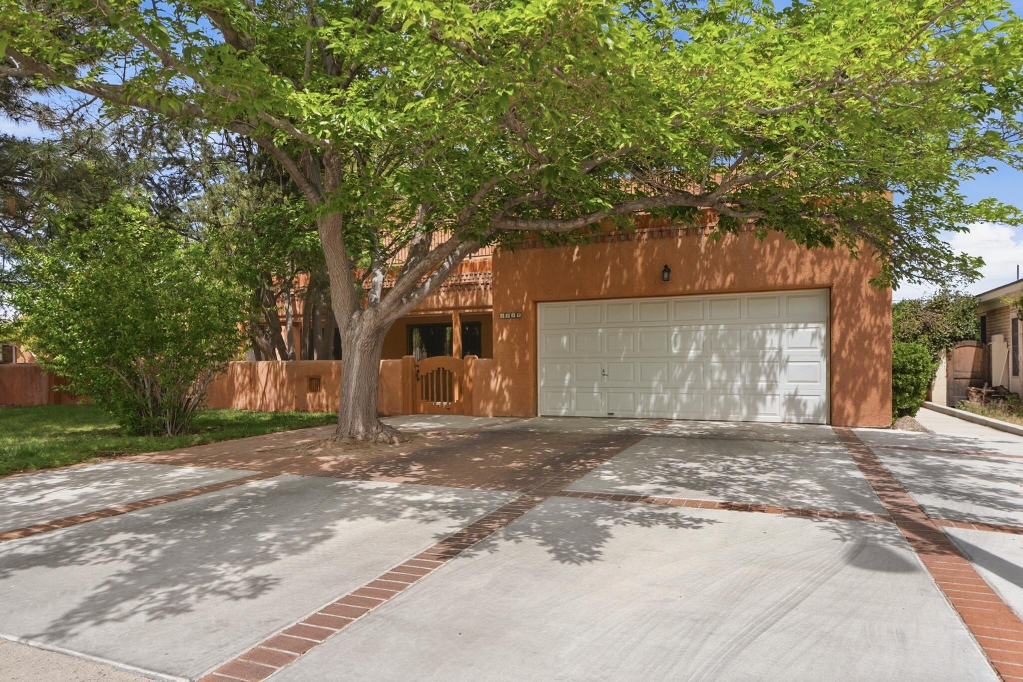 1405 Sigma Chi Road NE