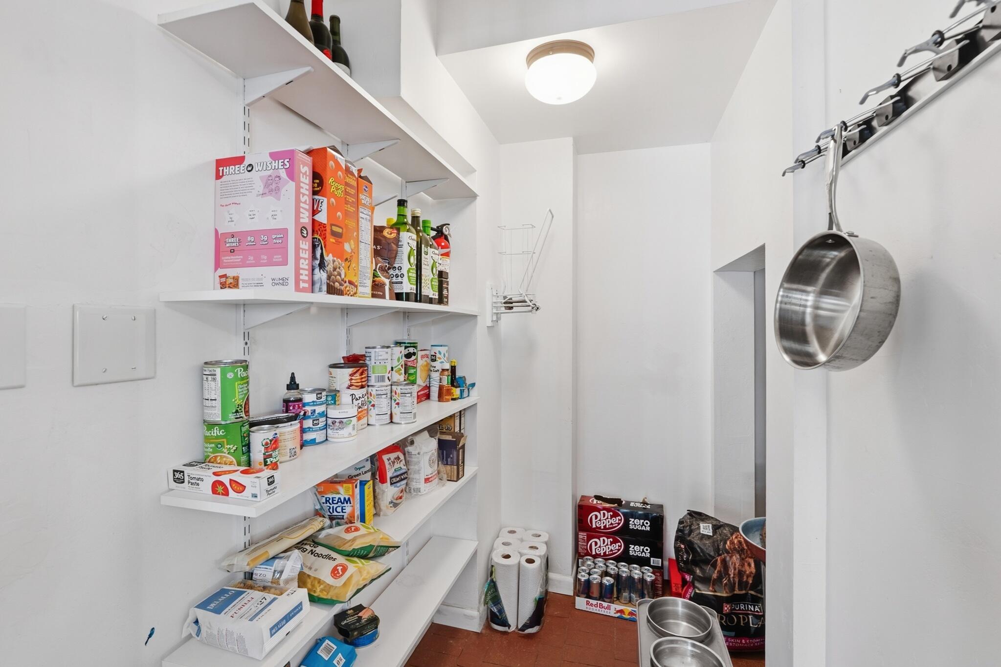 1405 Sigma Chi Road NE