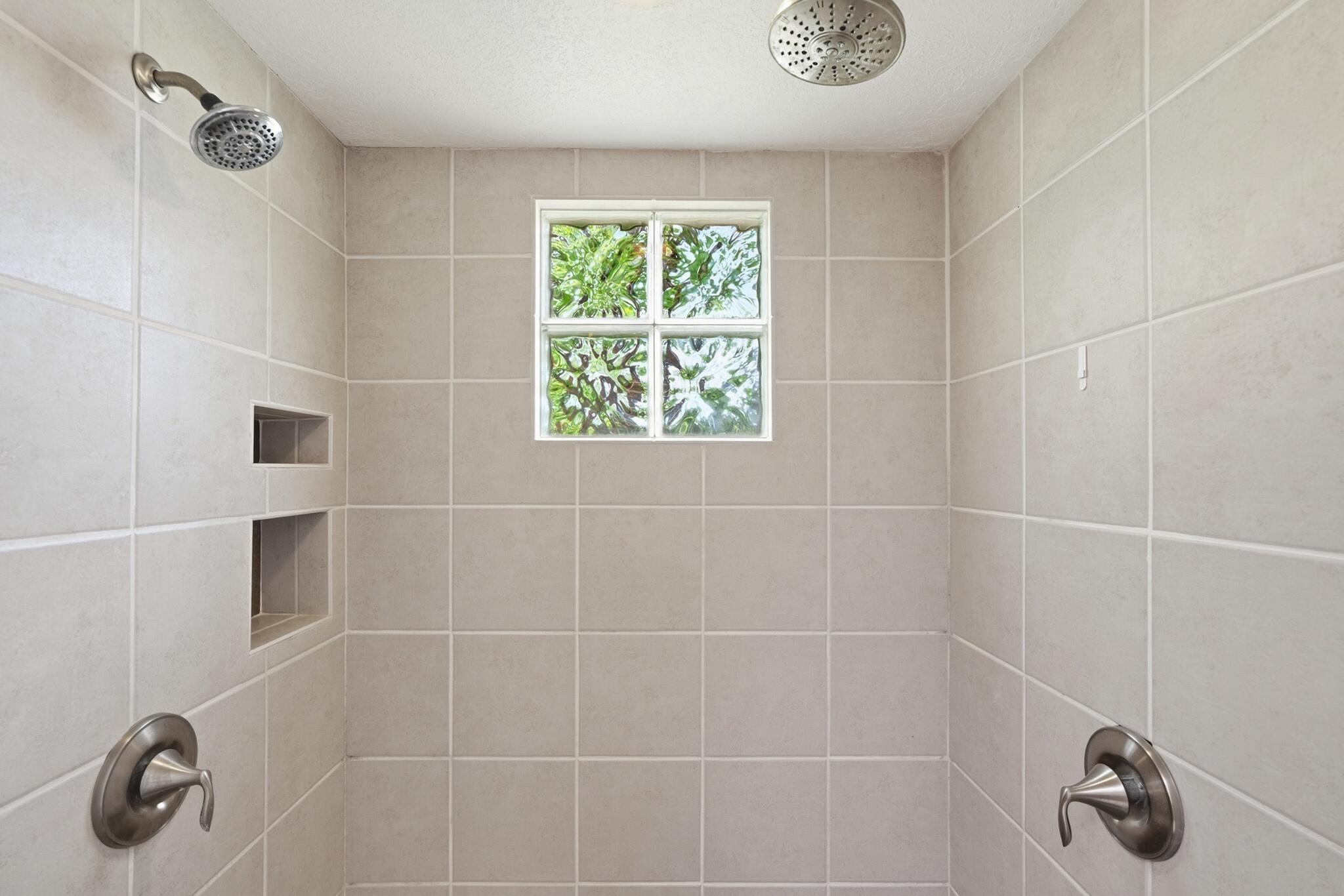 1405 Sigma Chi Road NE