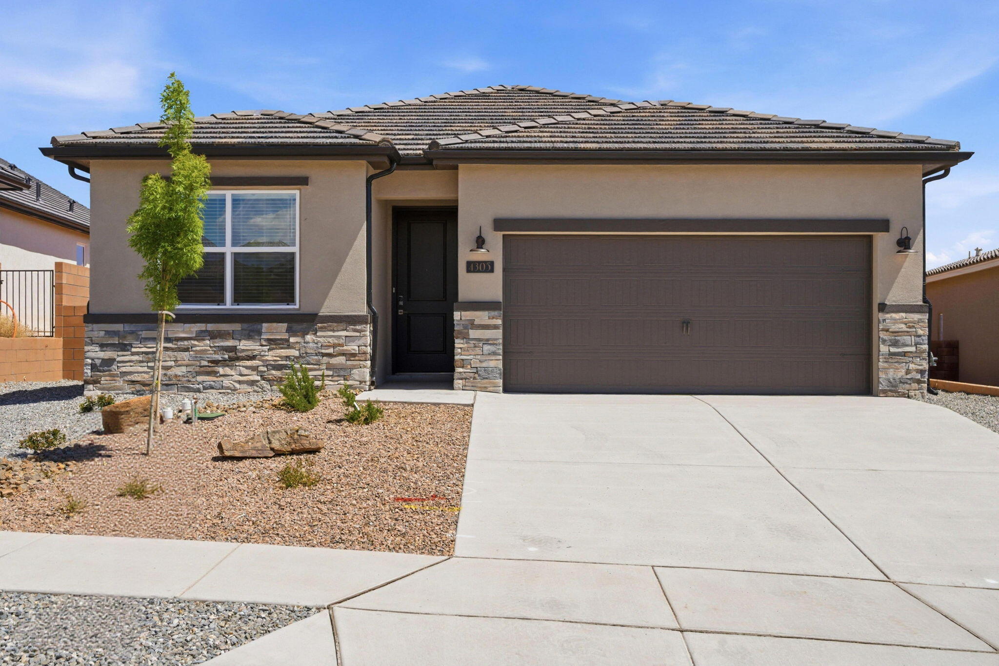 4305 Mountain Trail Loop NE