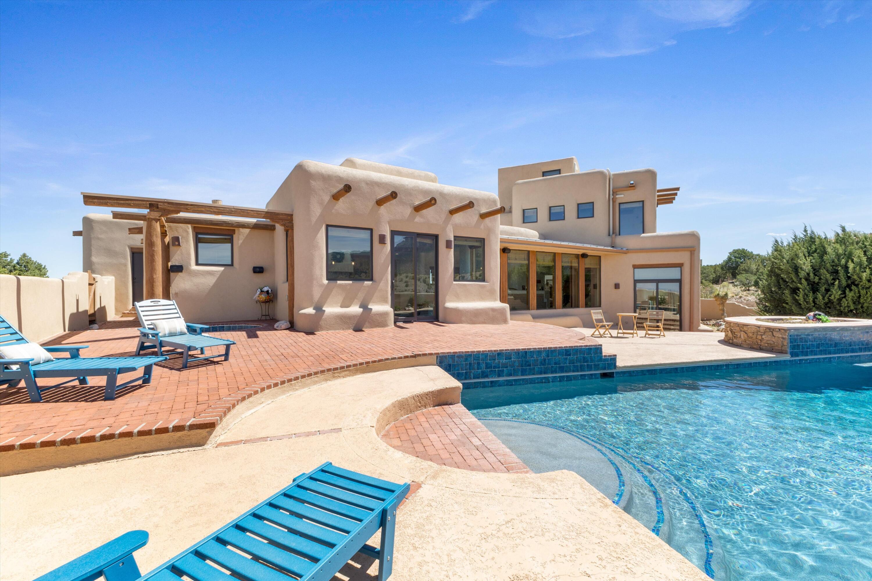 85 Overlook Drive