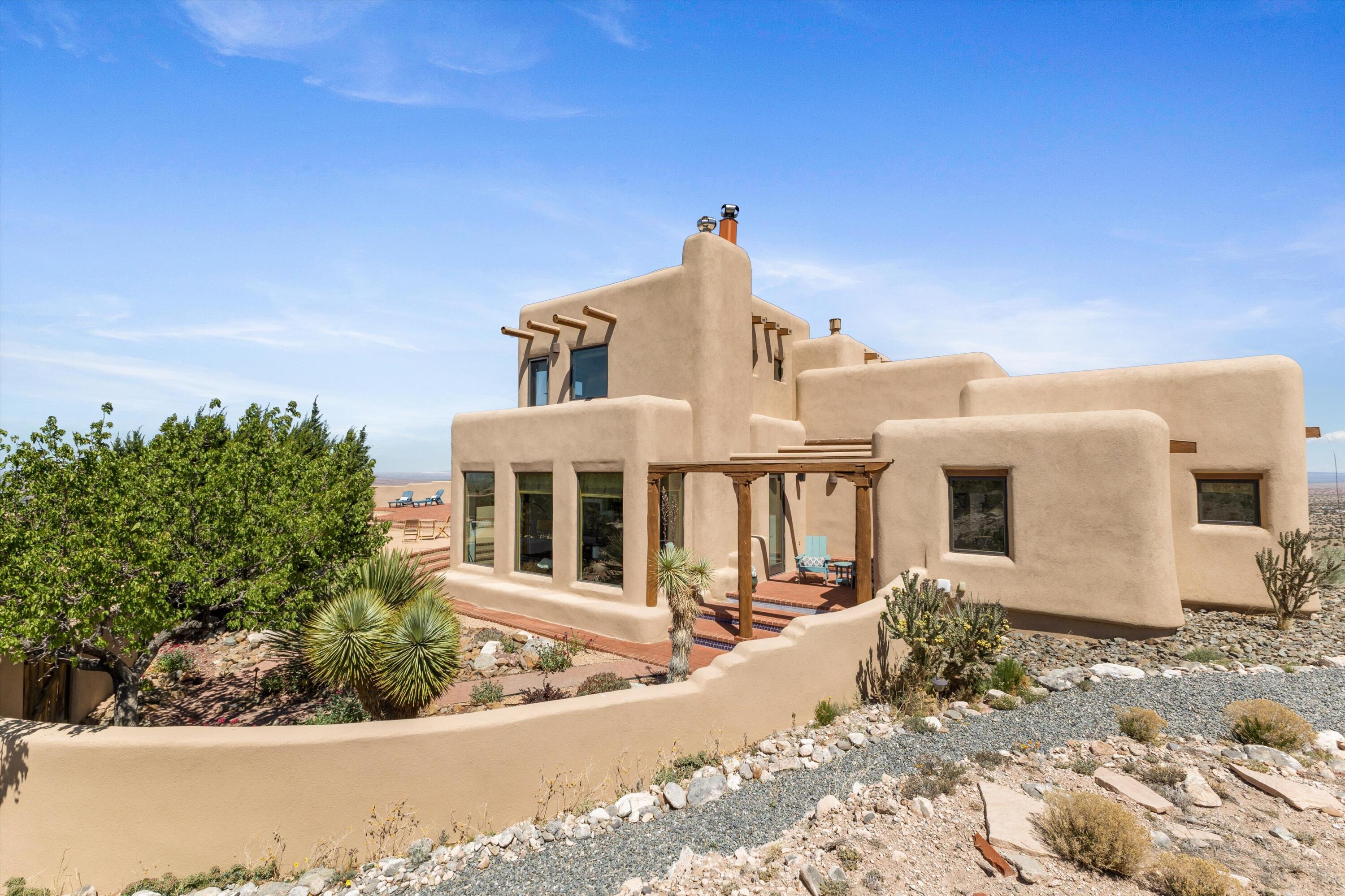 85 Overlook Drive