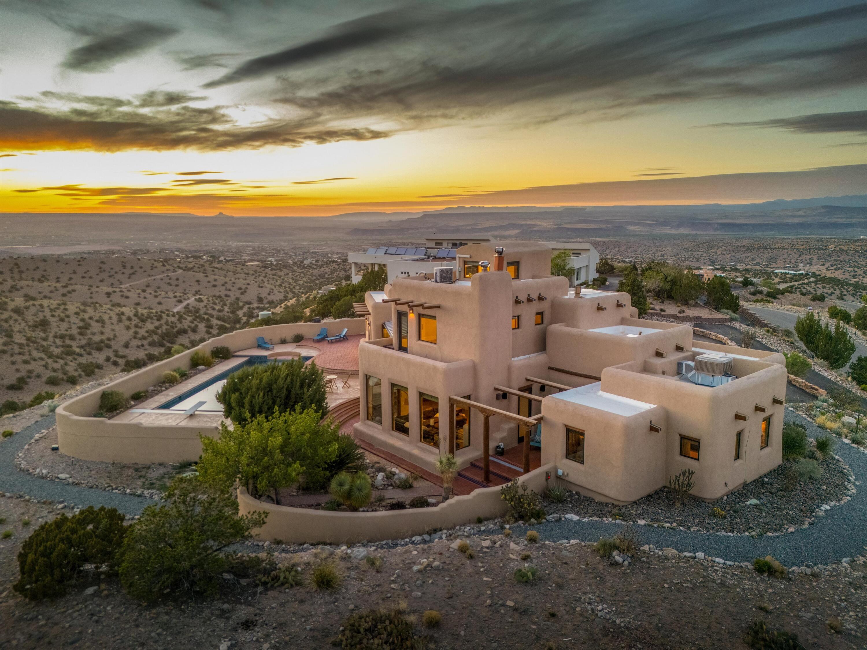 85 Overlook Drive