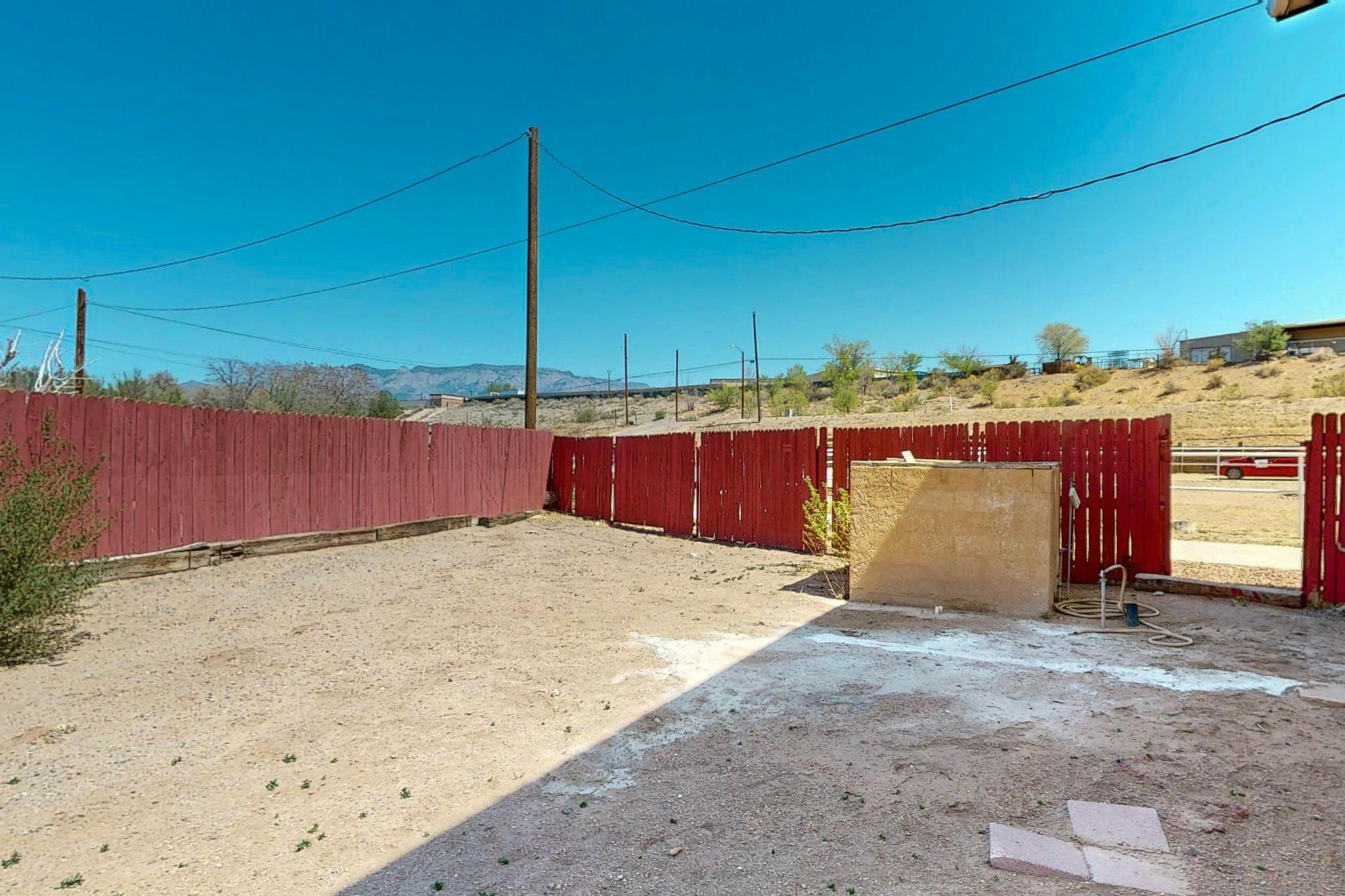 9207 Edith Boulevard NE