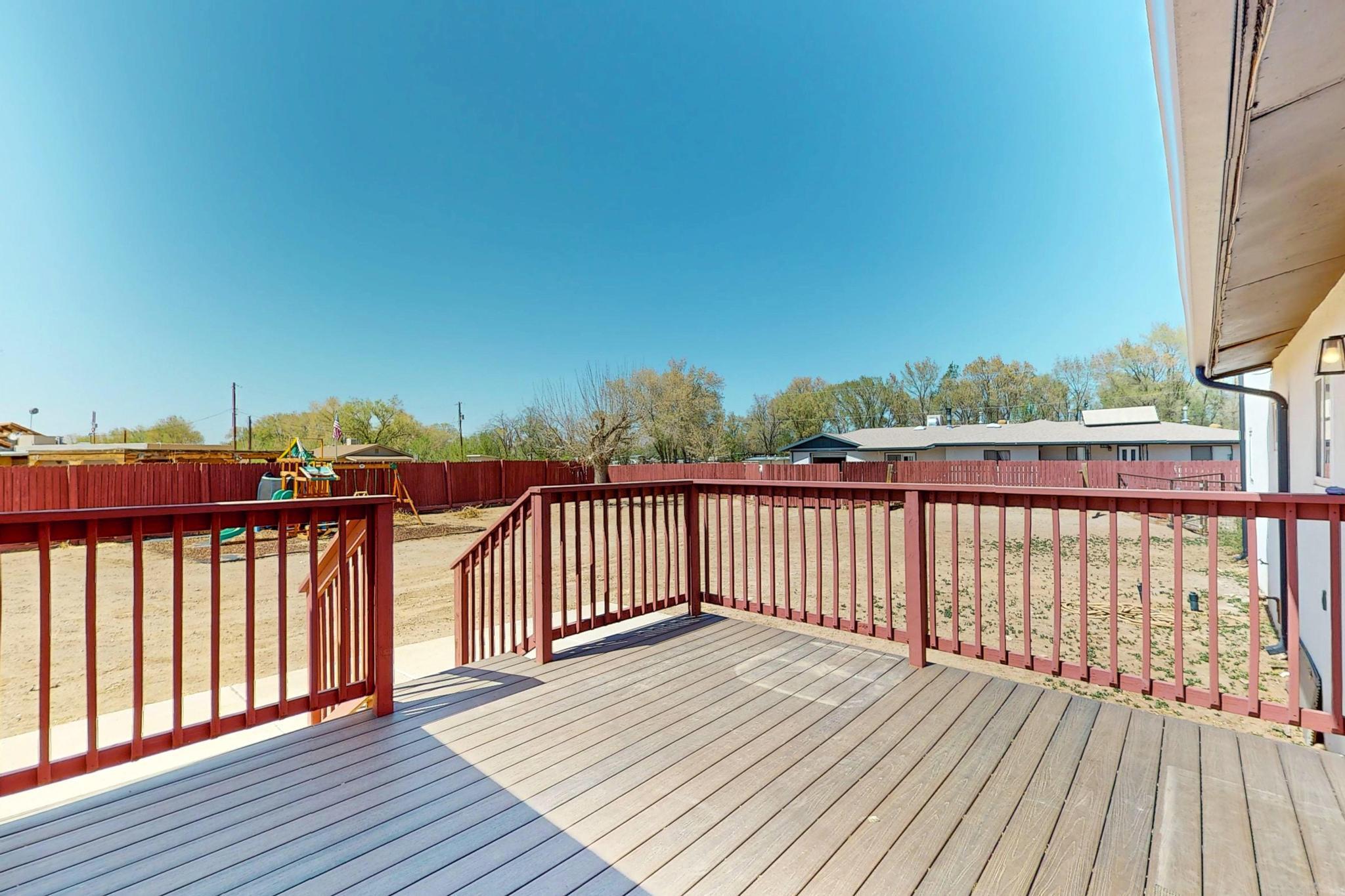 9207 Edith Boulevard NE