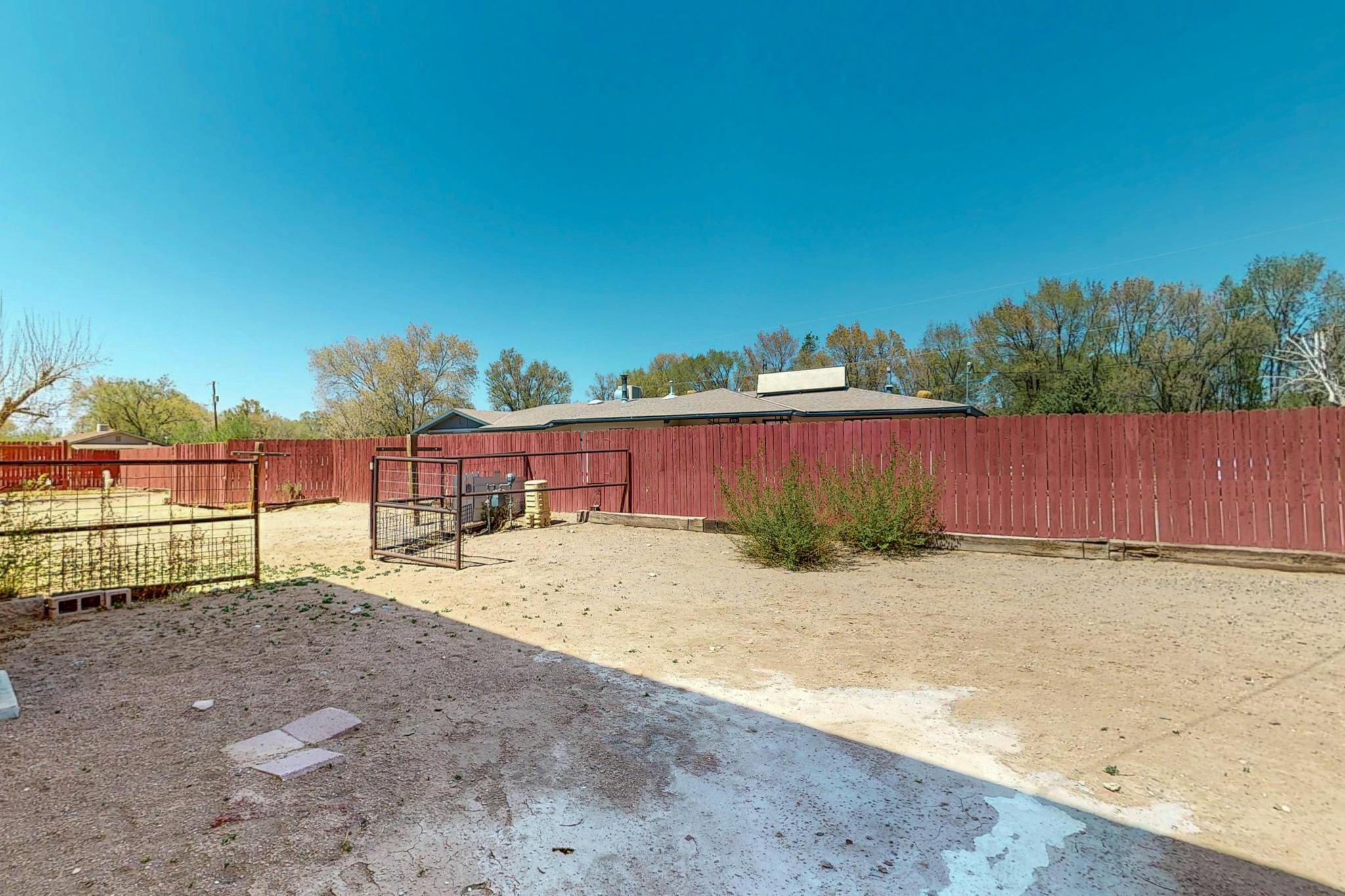 9207 Edith Boulevard NE