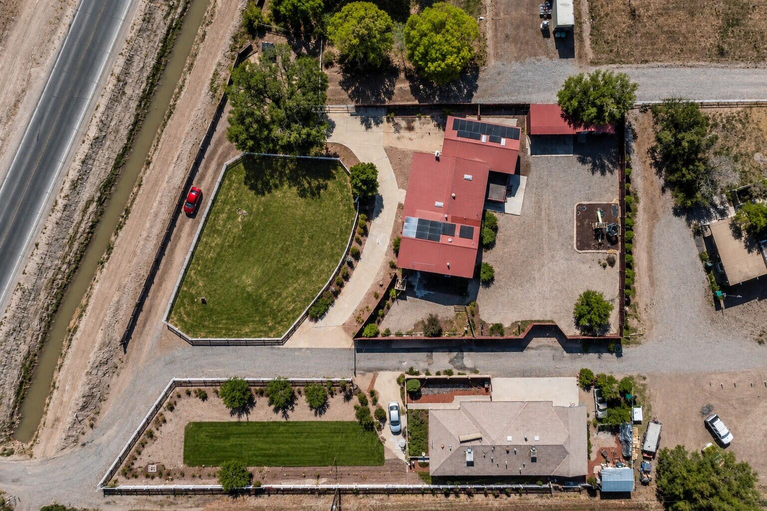 9207 Edith Boulevard NE