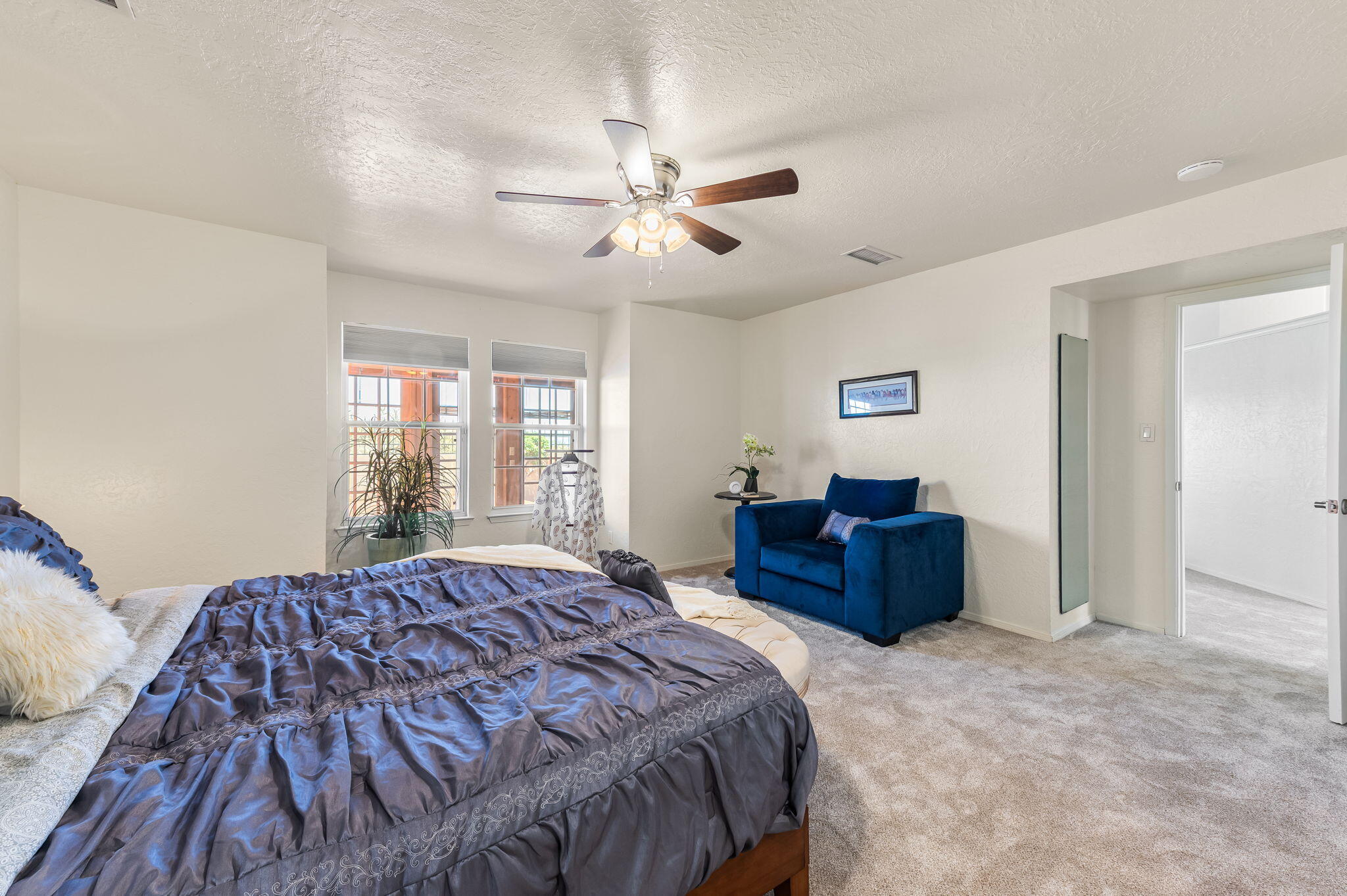 5019 Calle De Carino NE