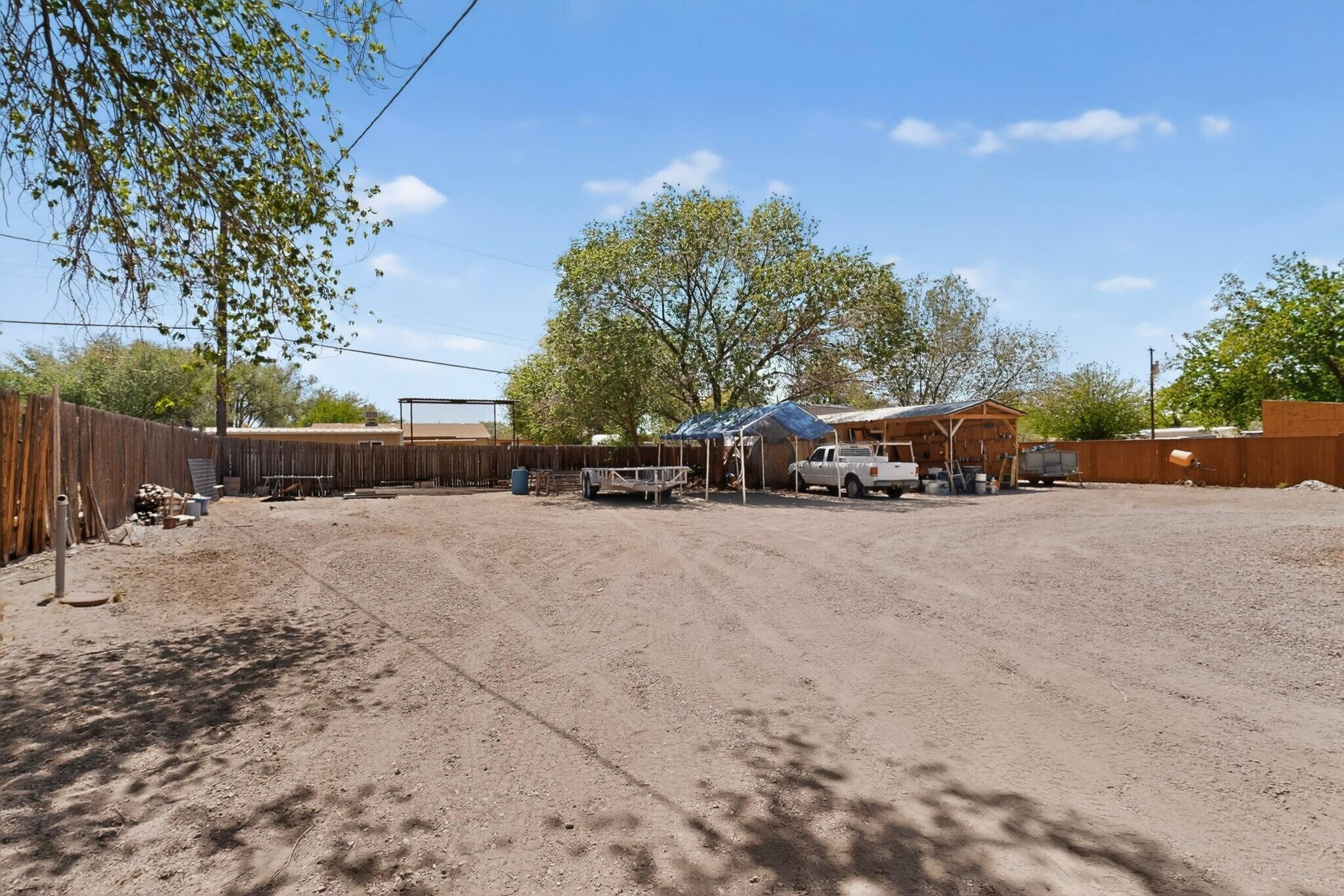 2708 Darlene Place SW