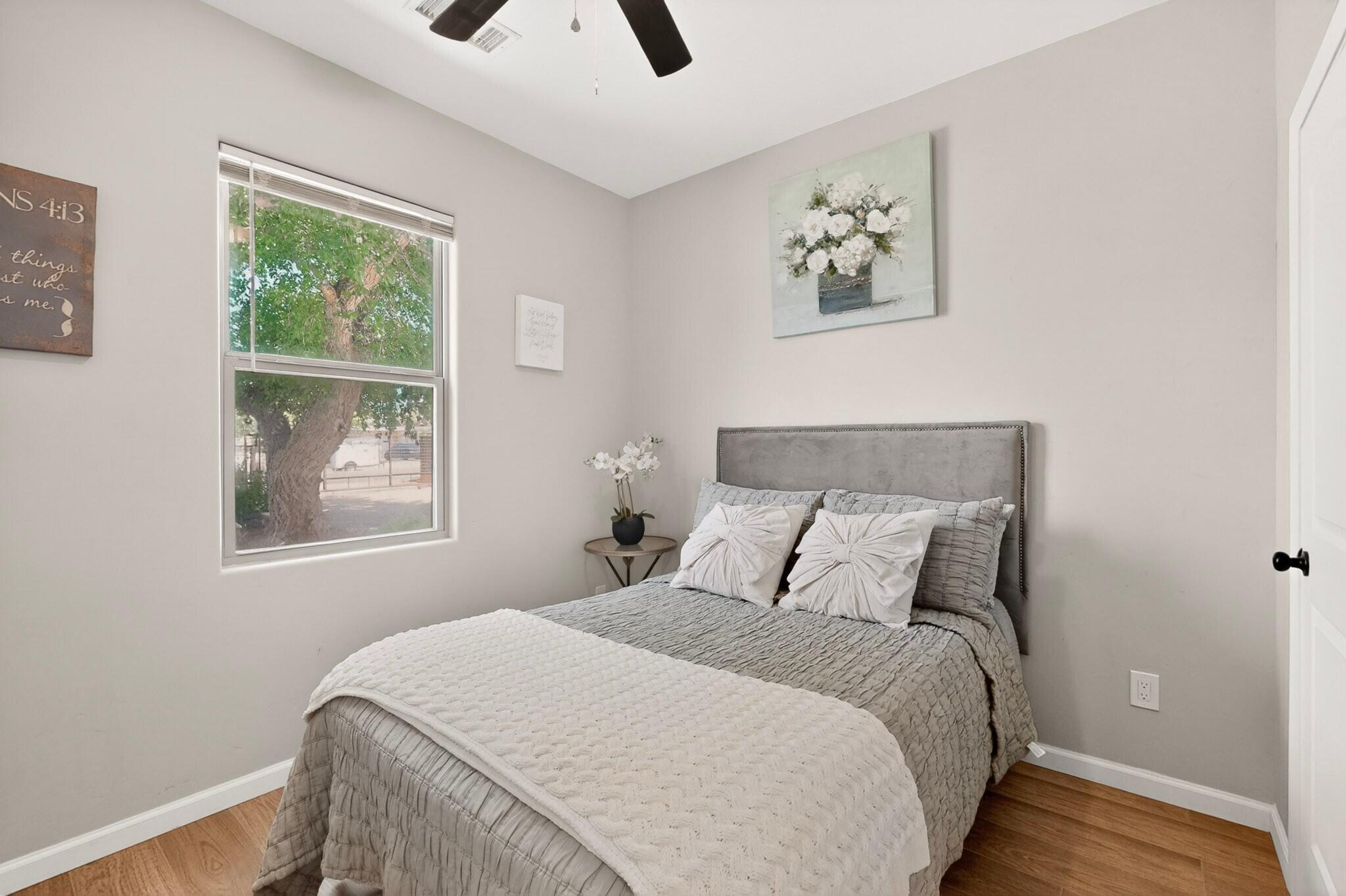 2708 Darlene Place SW