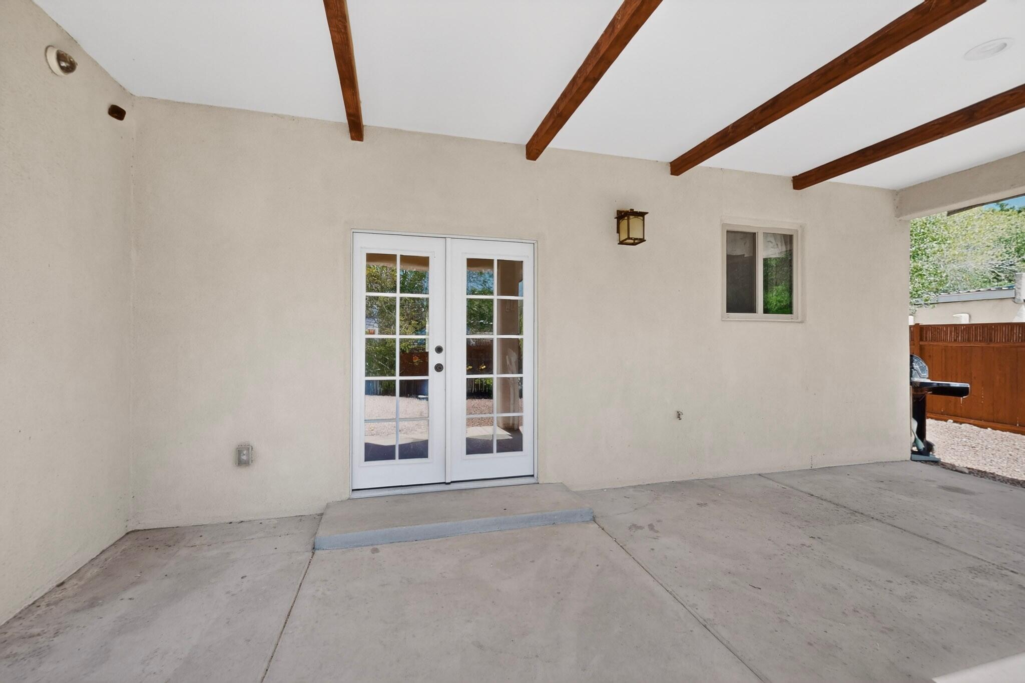 2708 Darlene Place SW